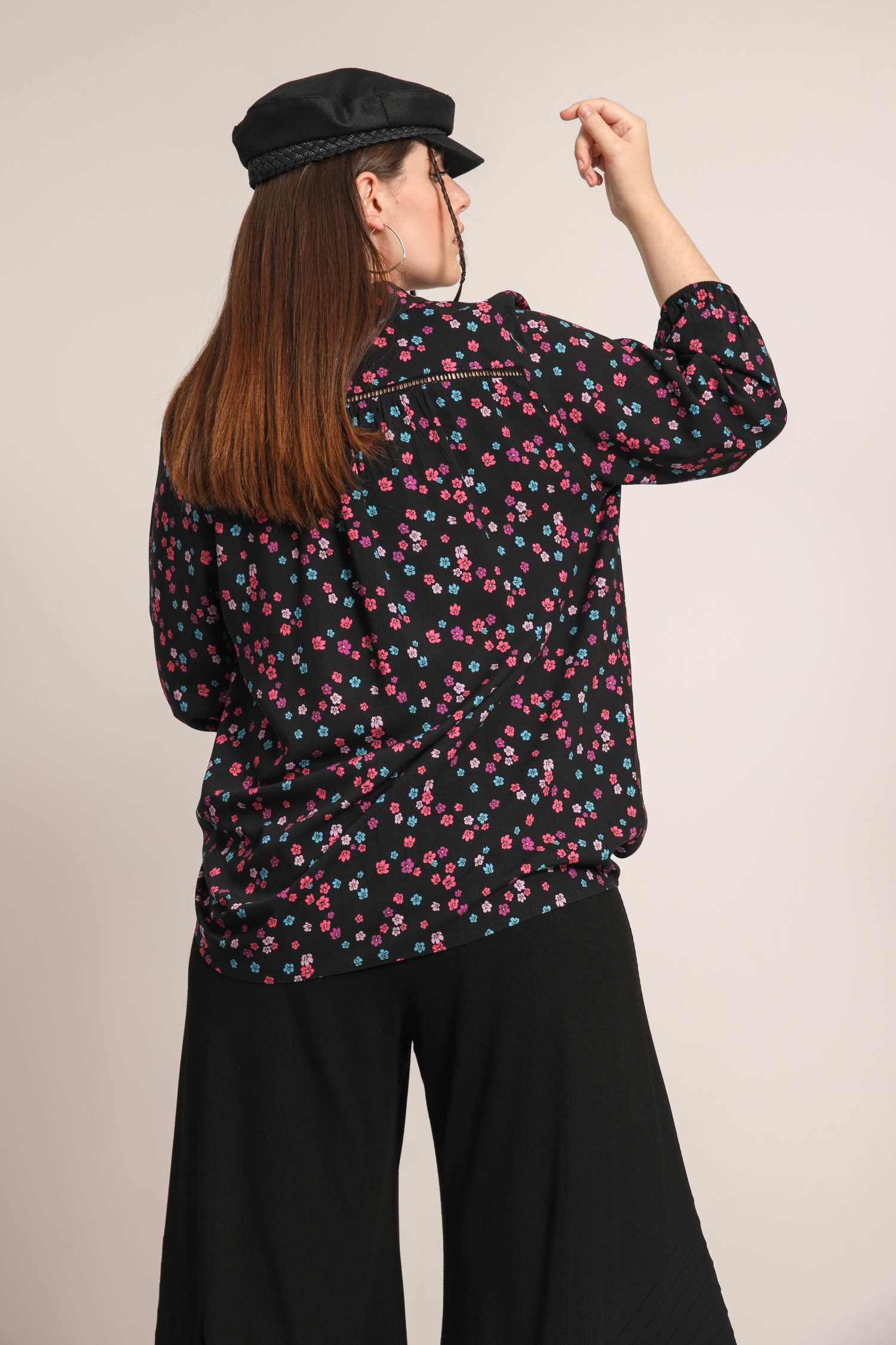 Floral print shirt collar blouse