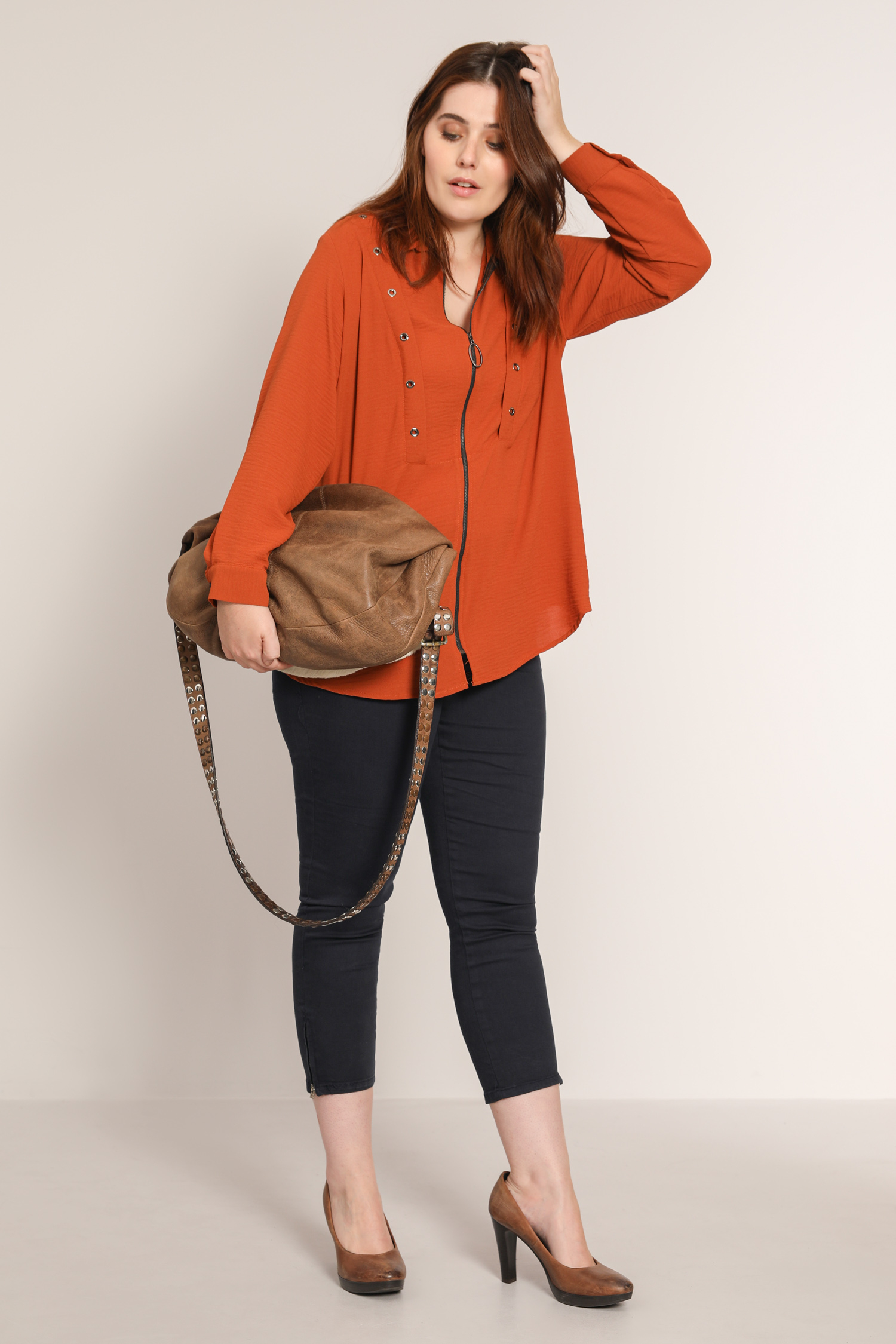 Chemise en viscose avec oeillet