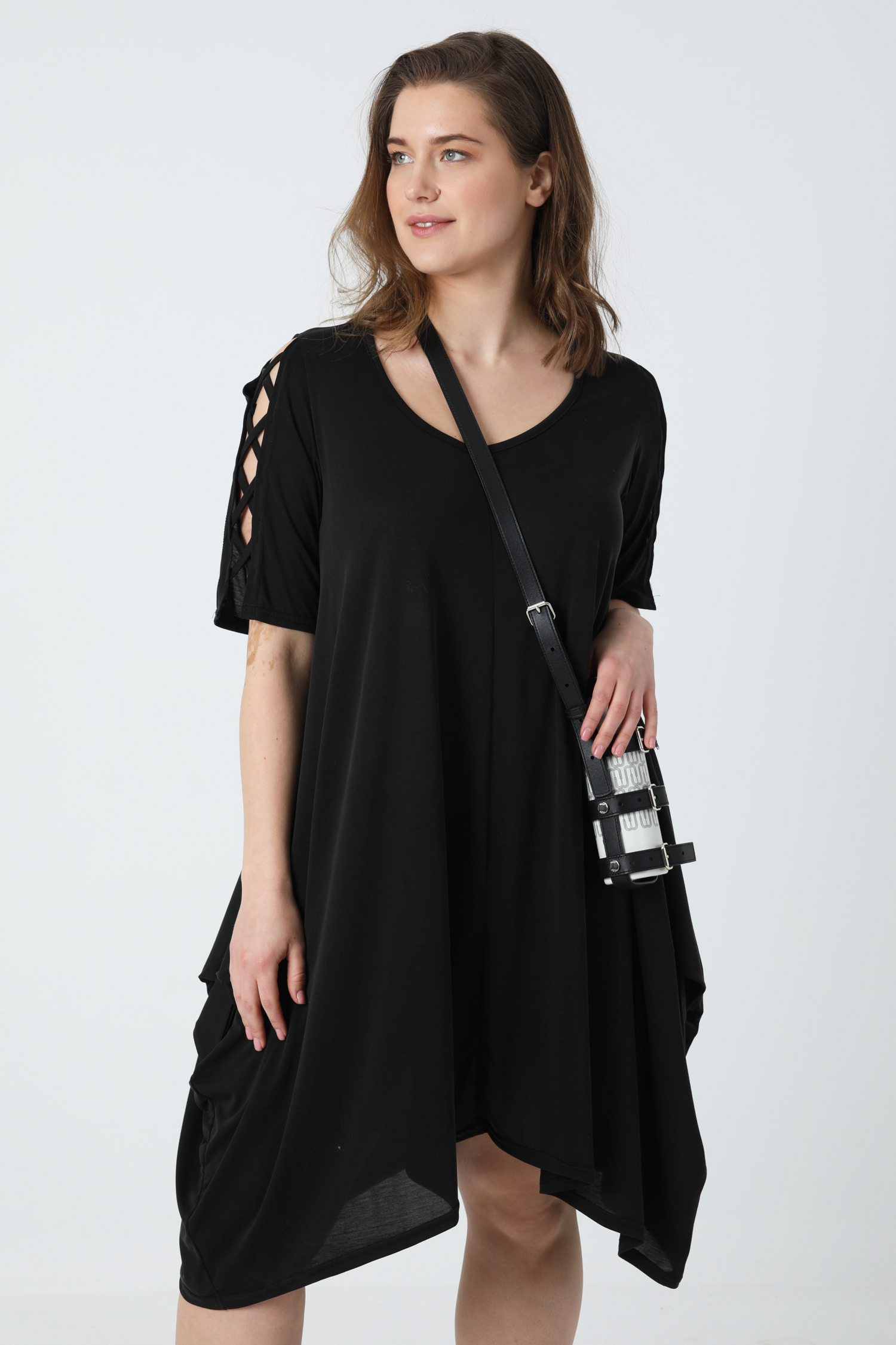 Modal dress with cut out sleeves