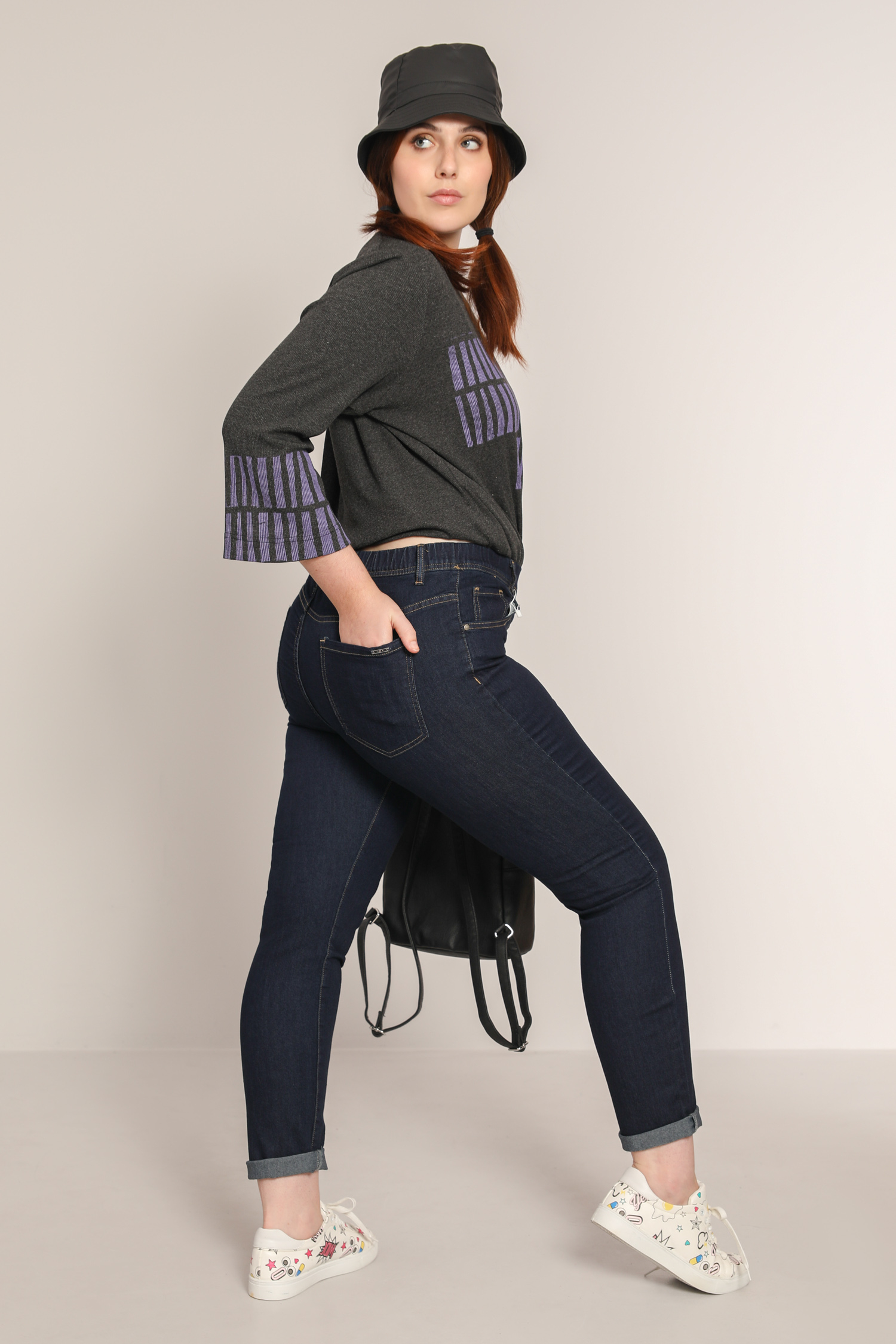 High elastic waist raw jegging jeans