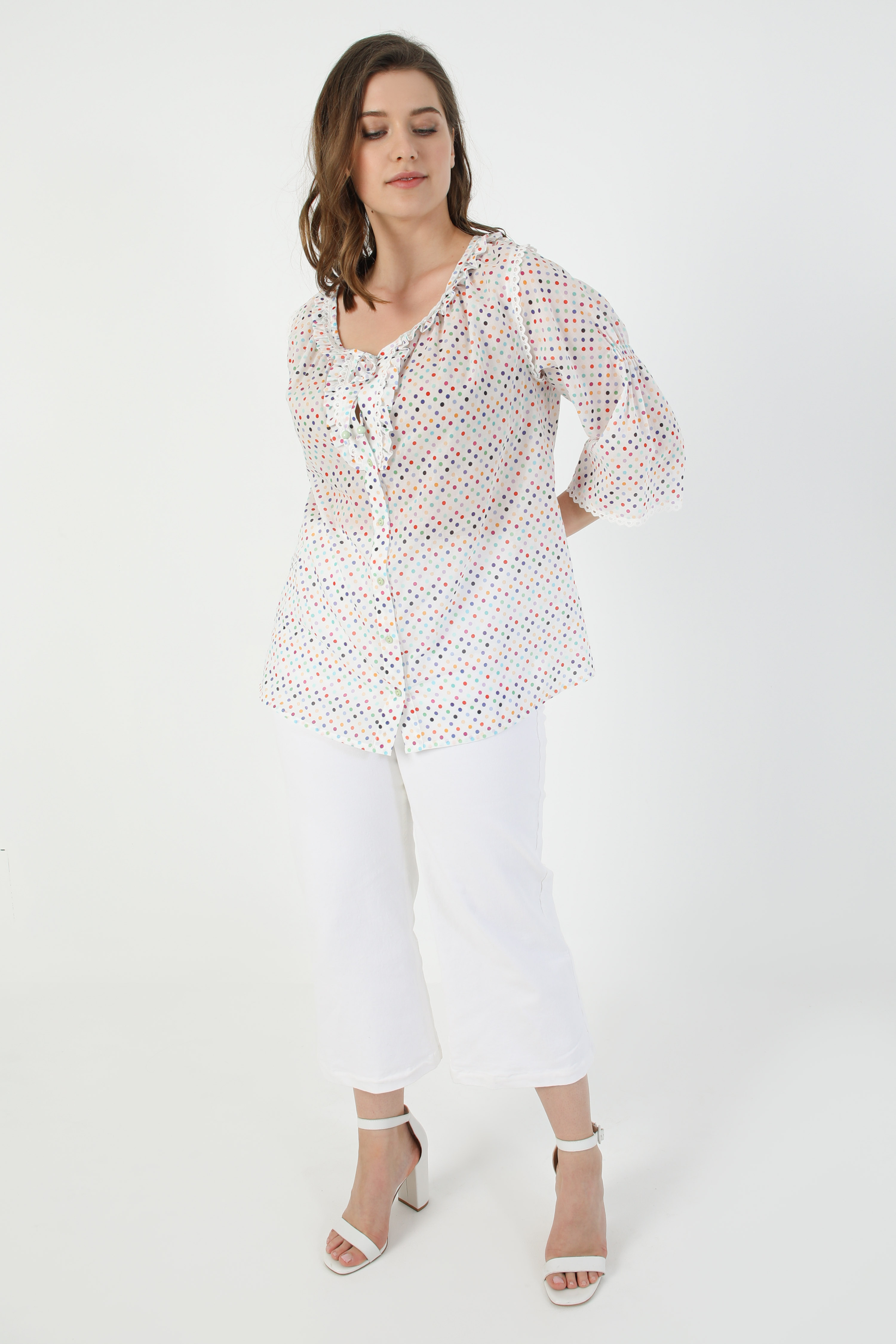 Shirt with multicolored polka dots eco-responsible fabrics