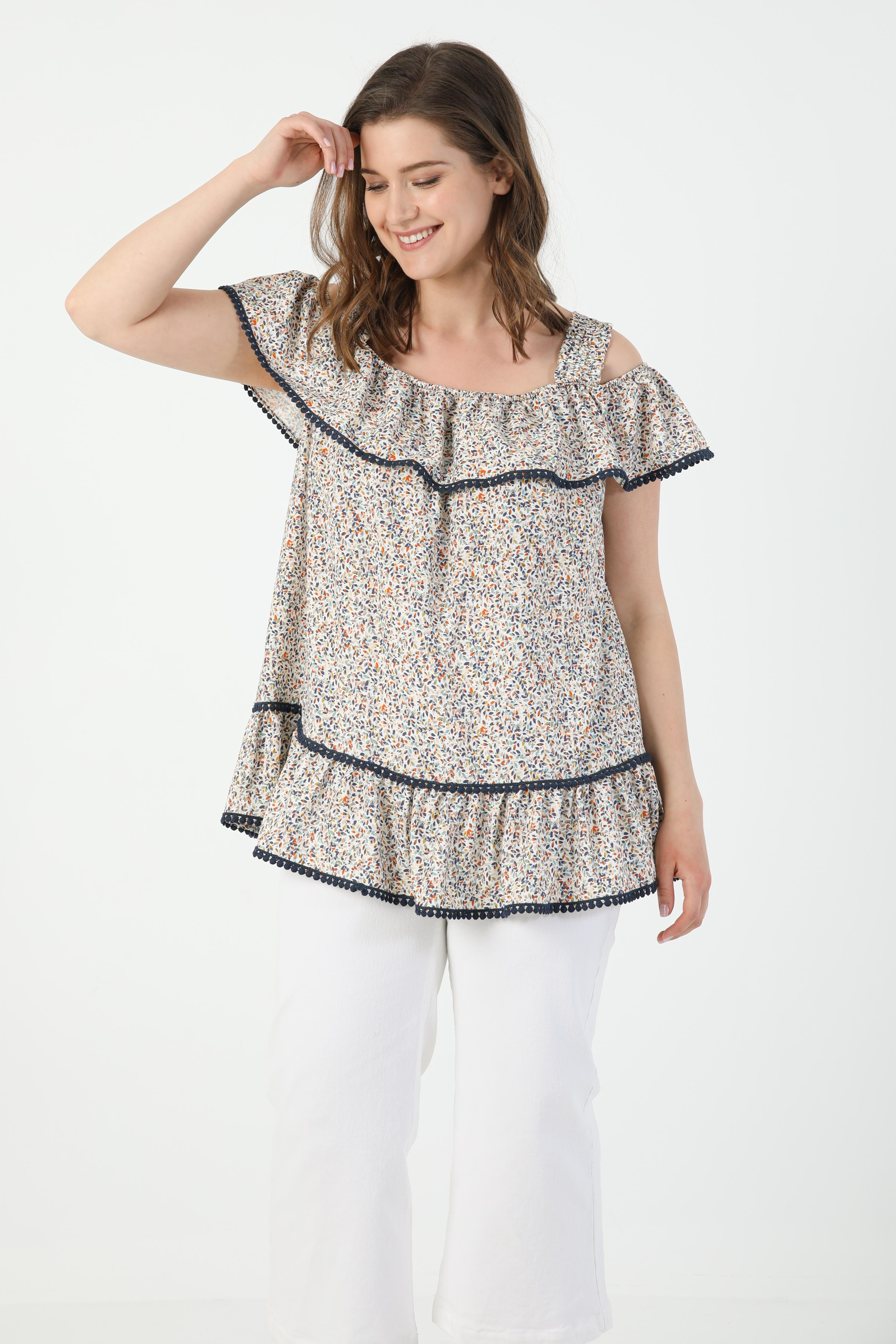 Printed blouse with suspenders (shipping May 5/10)