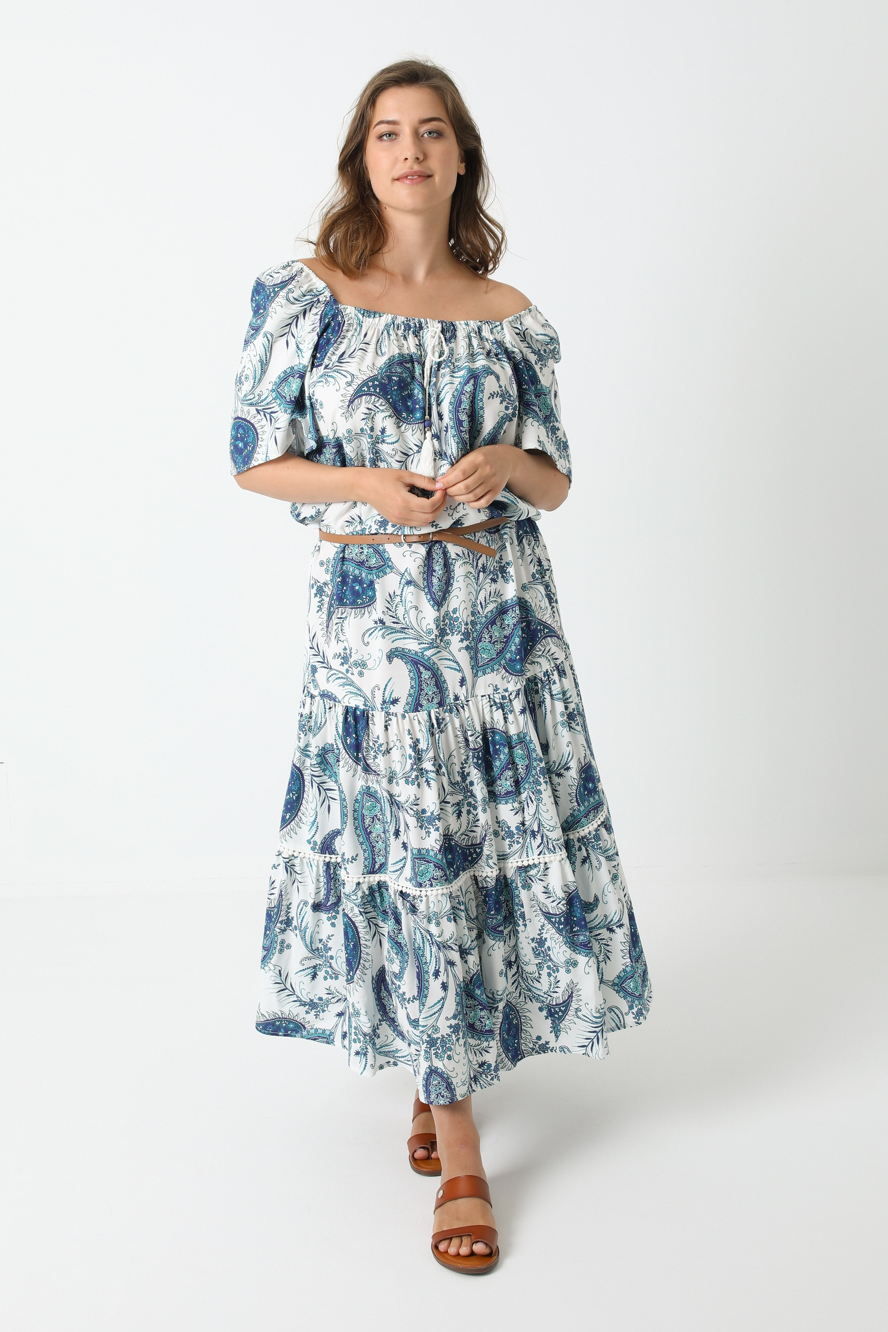 Long printed dress with square neck oeko-tex fabrics (Shipping May 30 / June 5)
