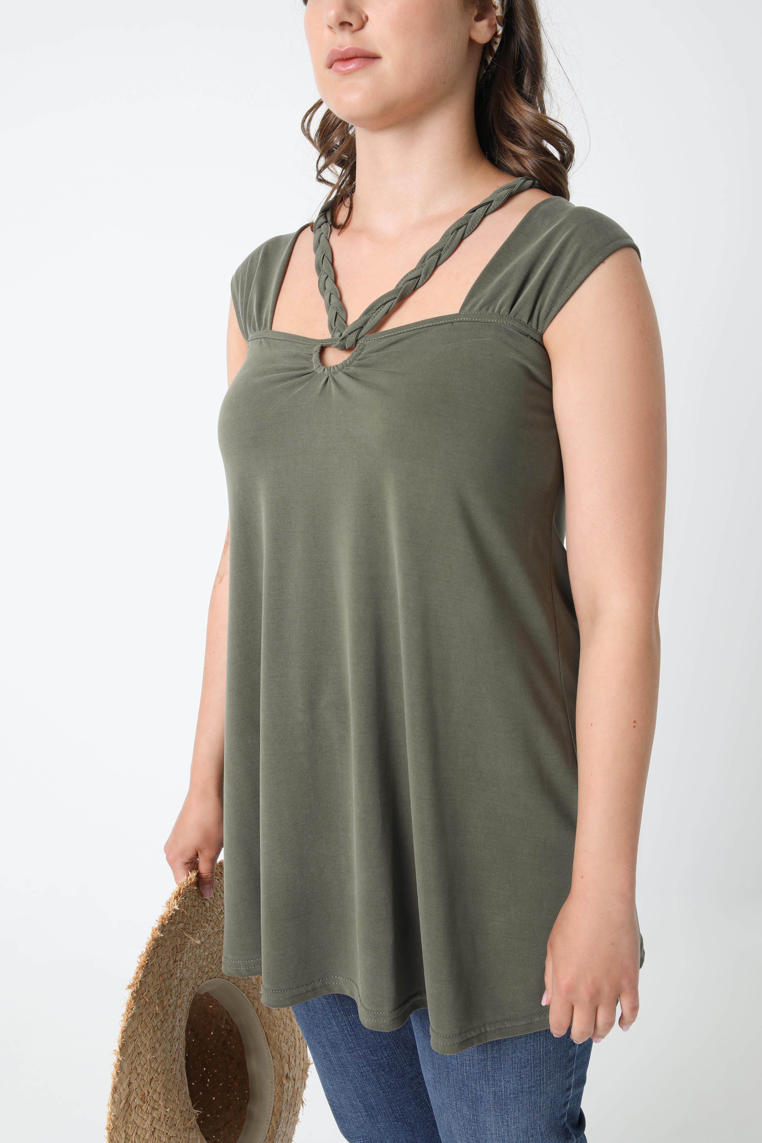 Tank top with wide straps in plain mesh with braid (shipping May 25/30)