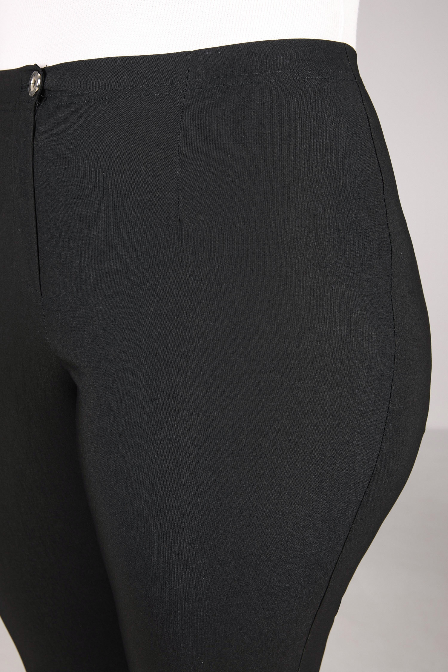 Pantalon droit sculptant