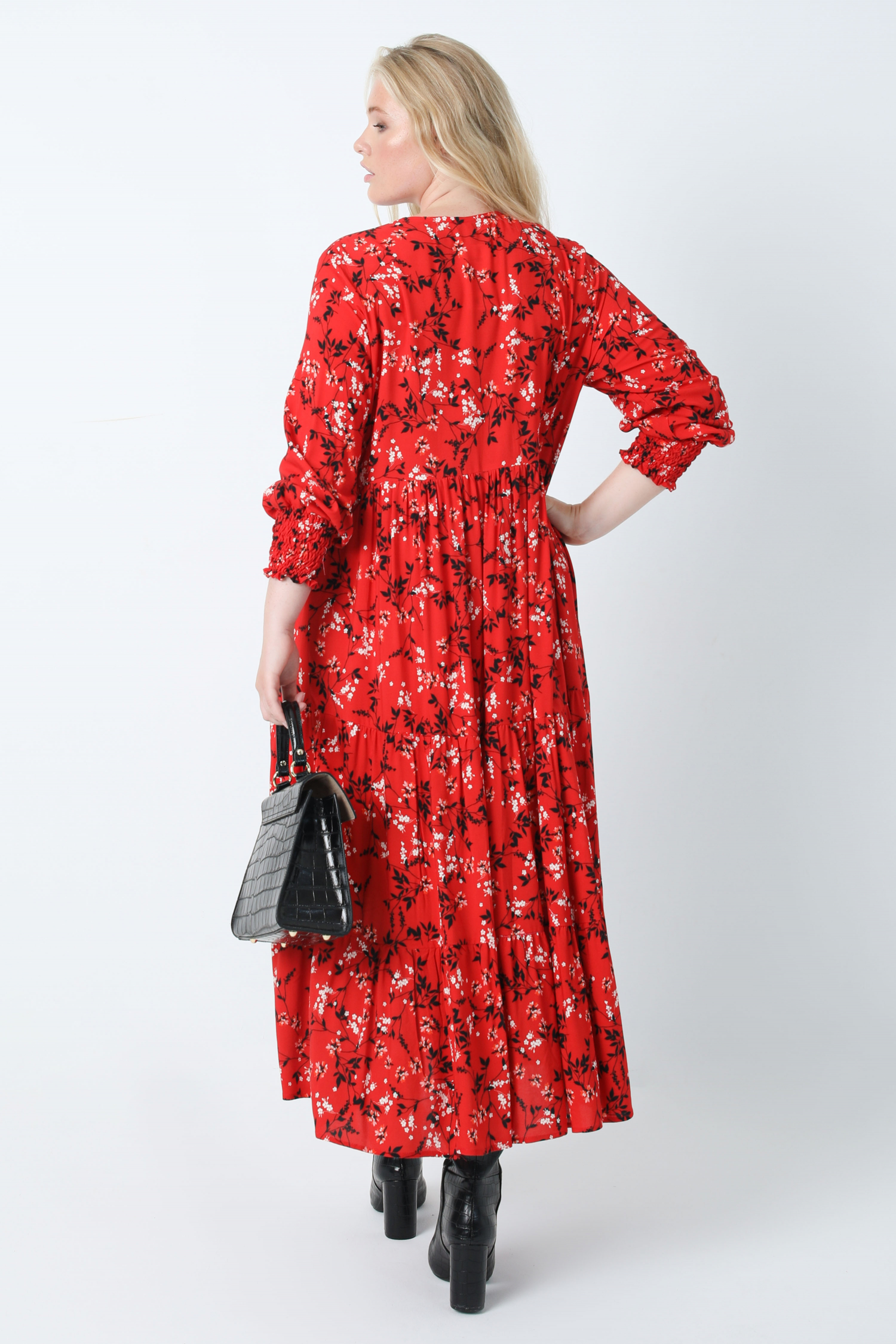 Long bohemian style dress in printed viscose oeko-tex fabrics
