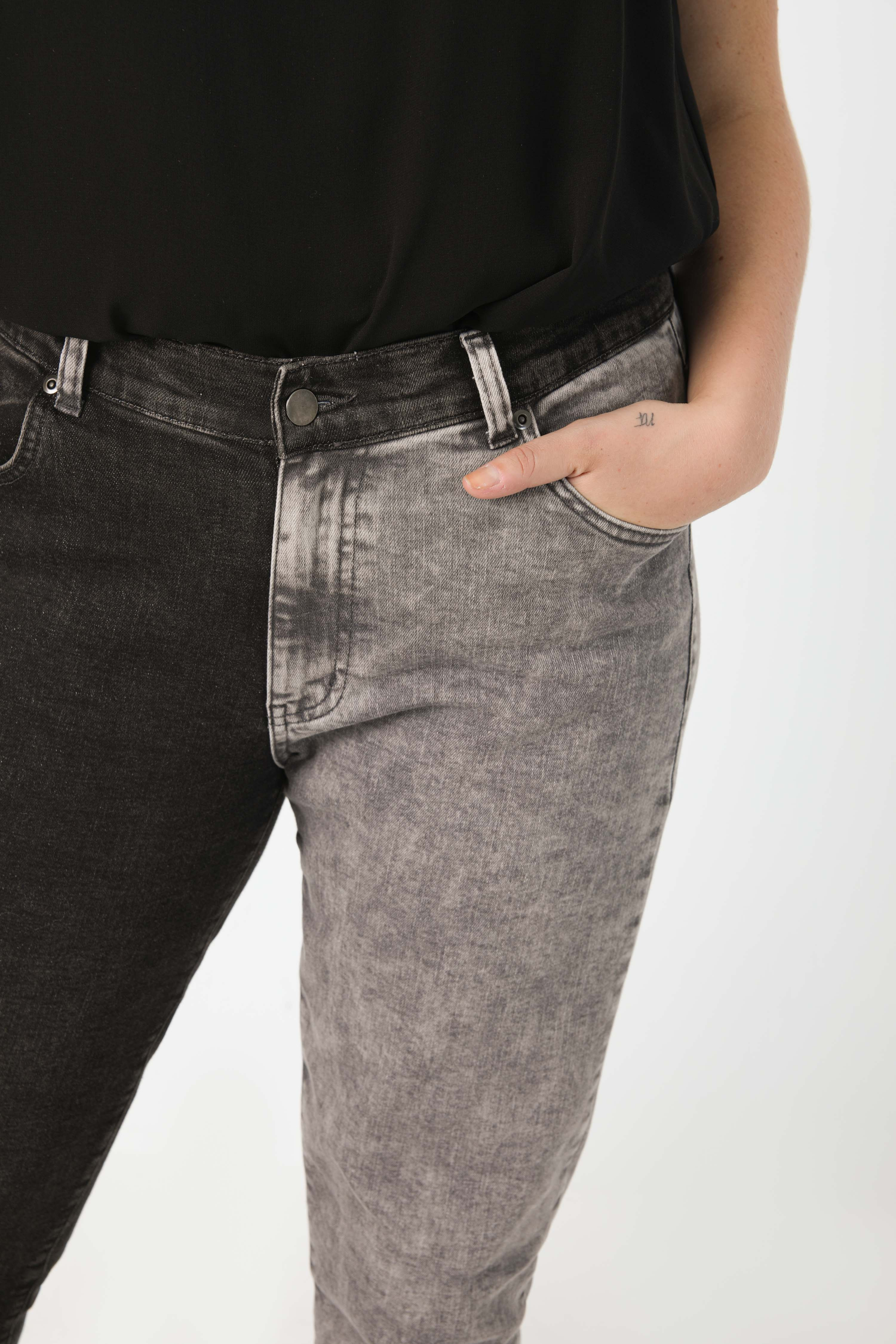 5-pocket two-tone jeans