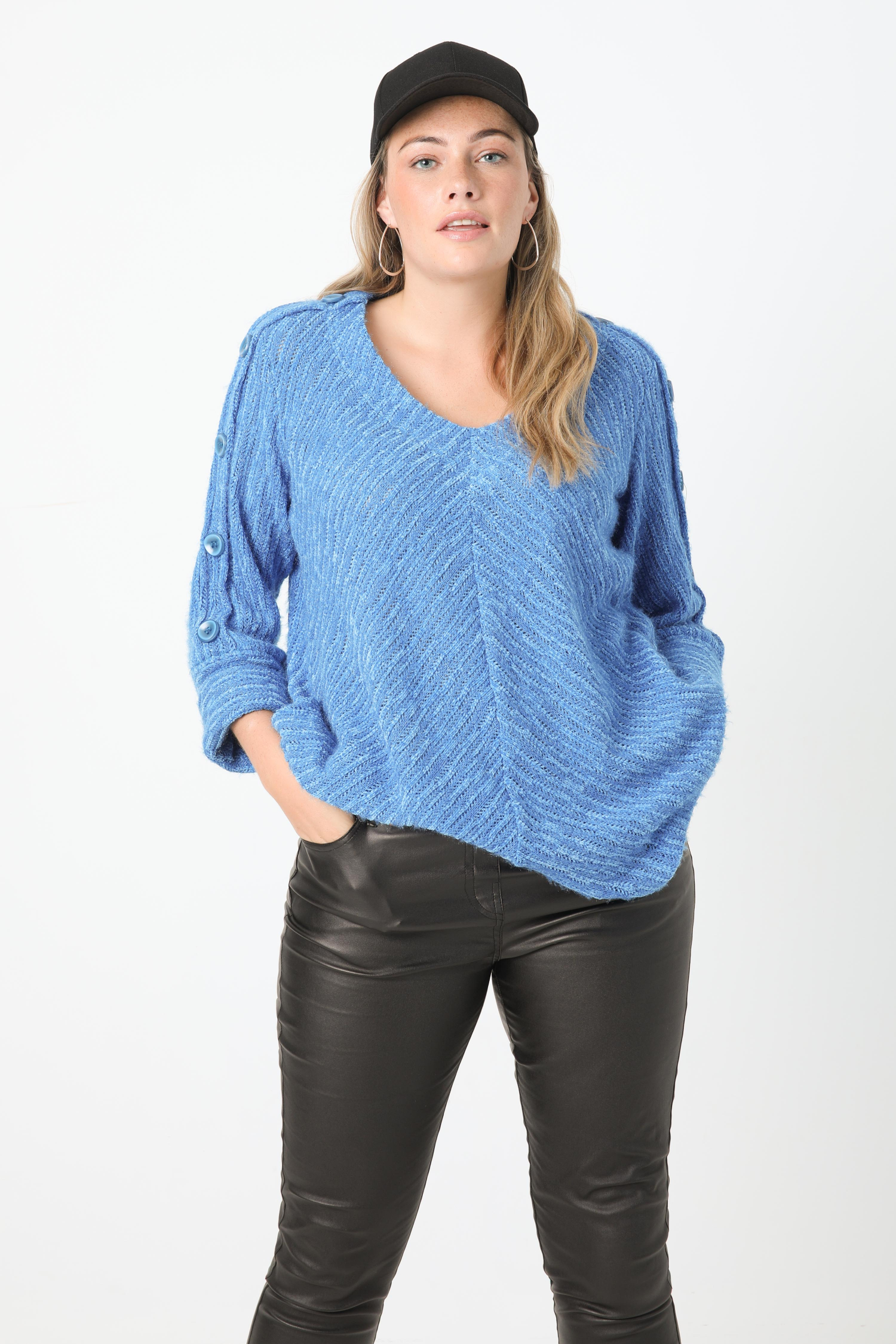 Plain chenille knit sweater with decorative buttons
