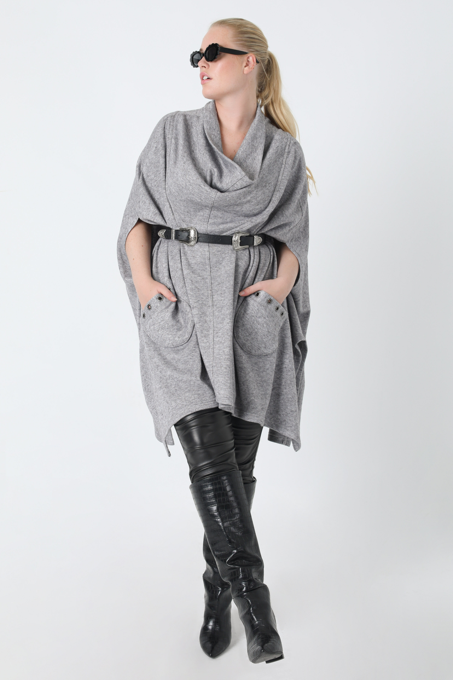 Poncho-style coat with wide ribbed knit collar