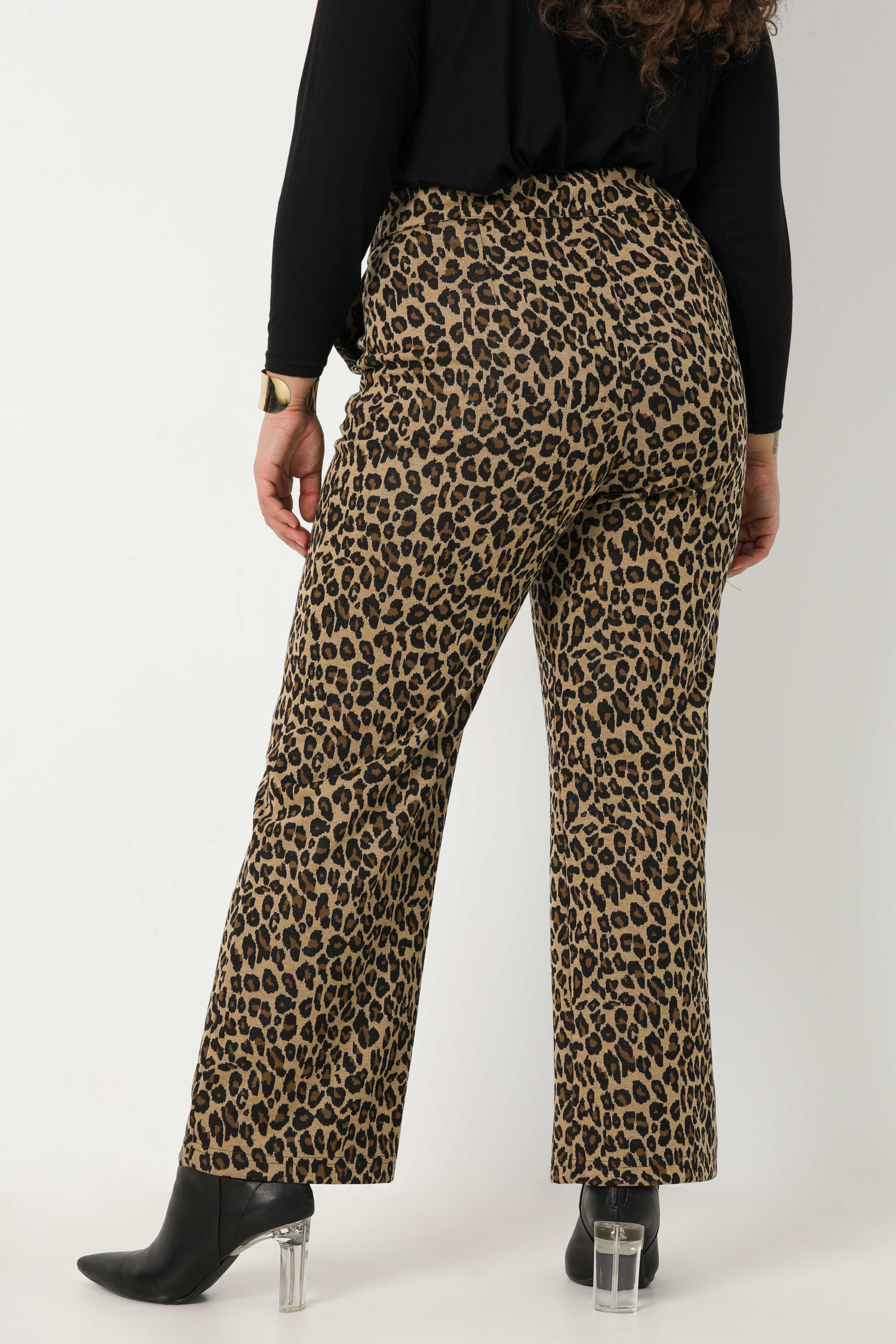 Leopard pattern pants