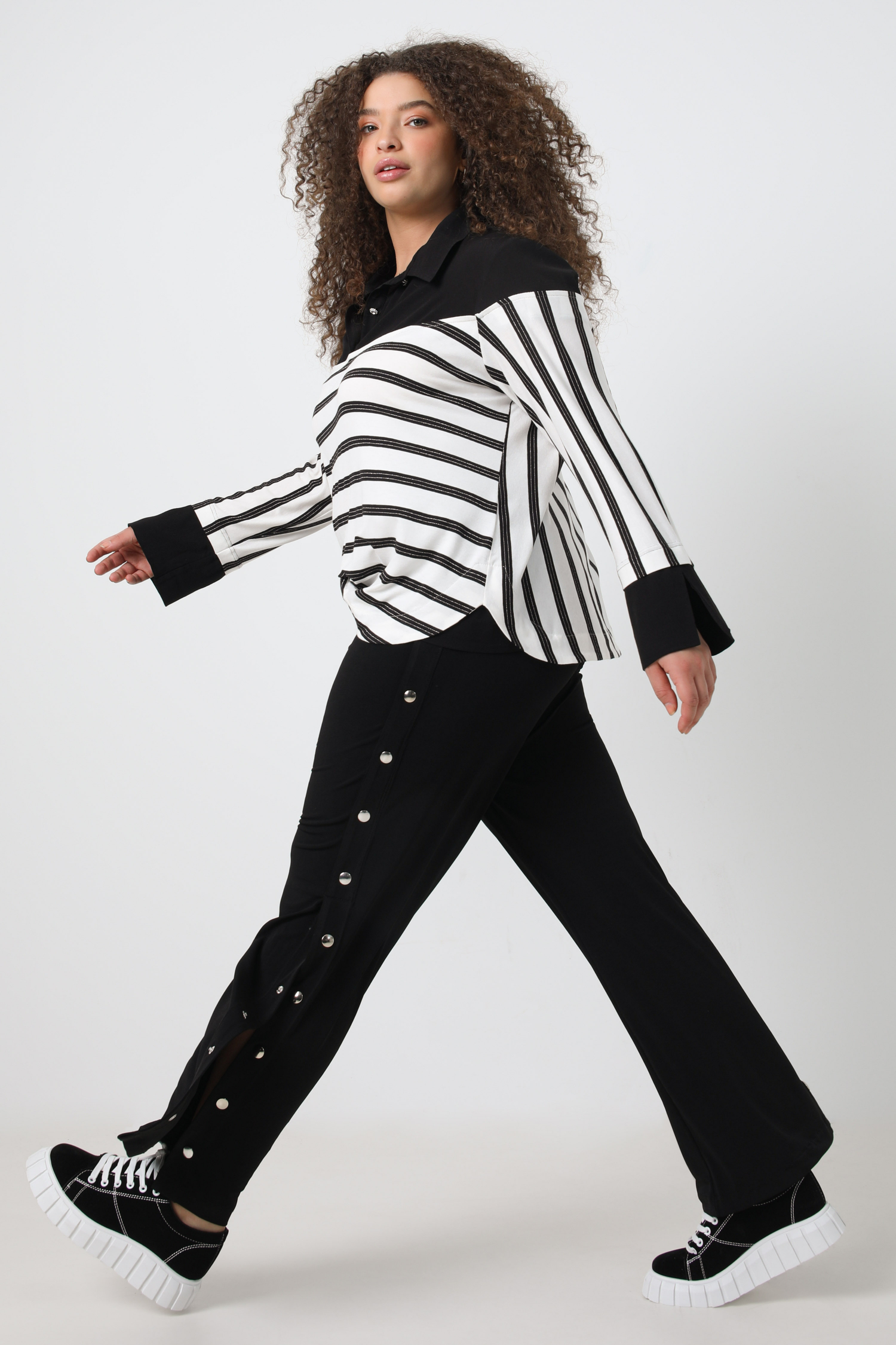 Tshirt en maille rayé avec lurex et crêpe 