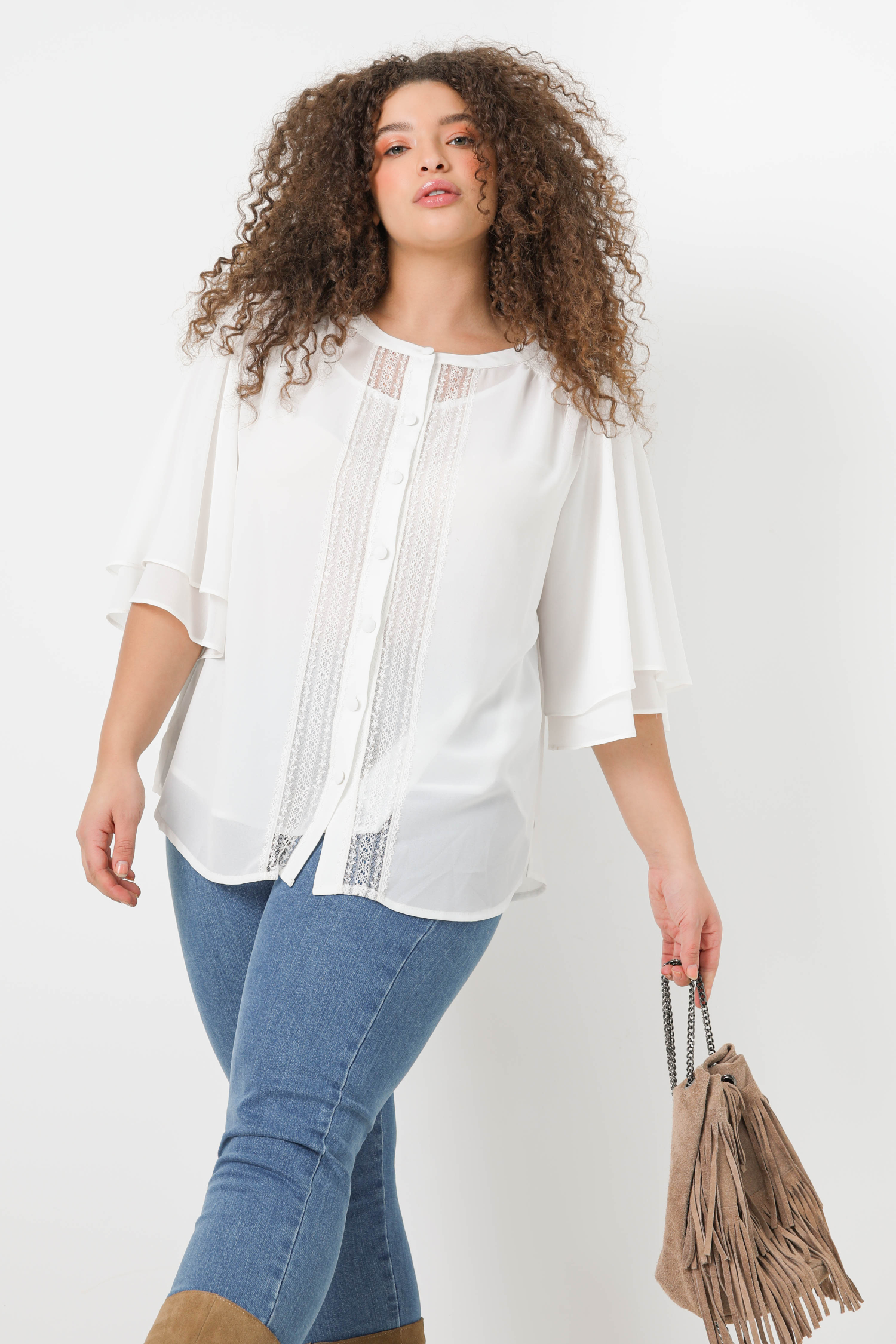 Plain voile shirt with lace (shipping 5/10 February)