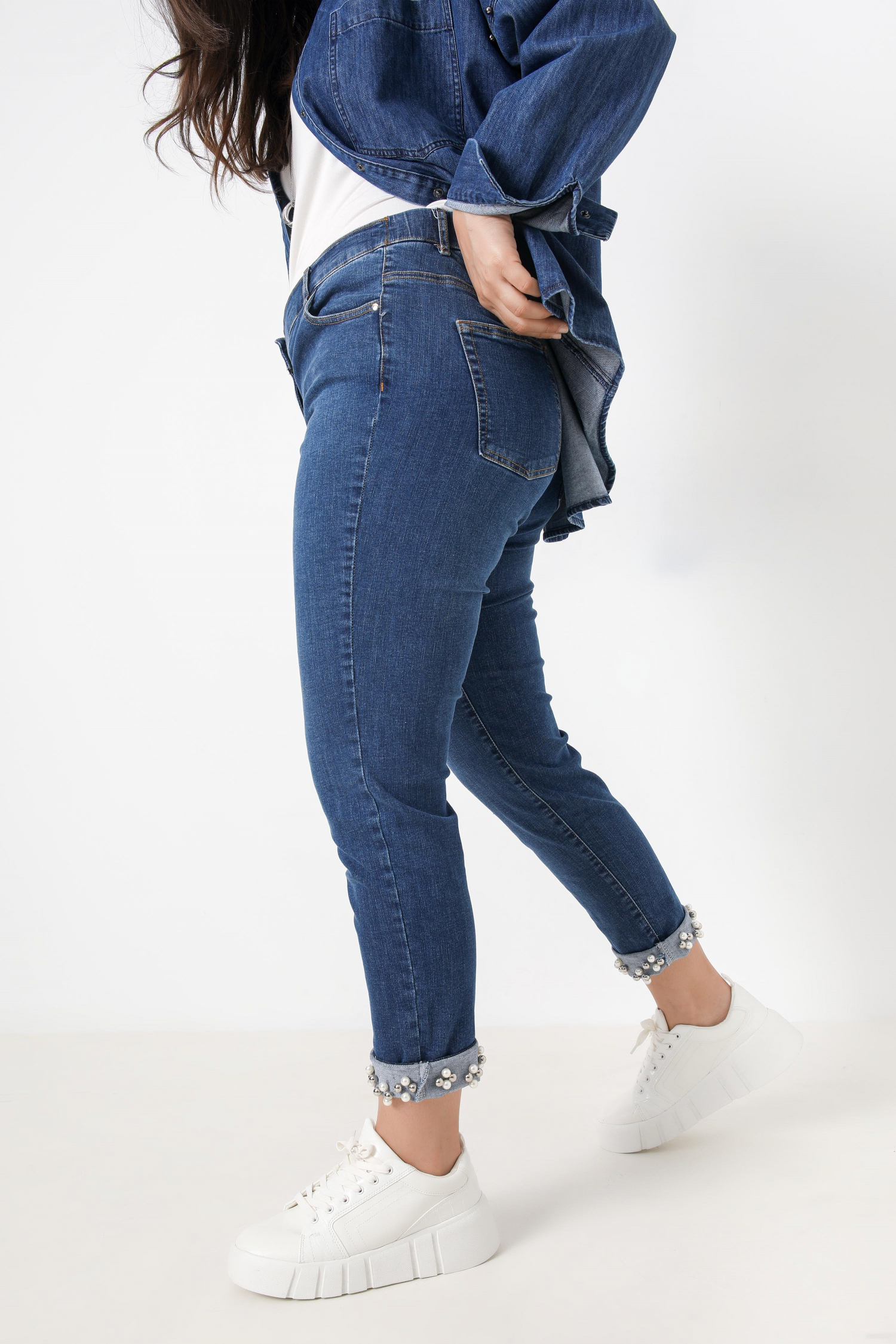 Straight 5-pocket jeans with pearl turn-ups