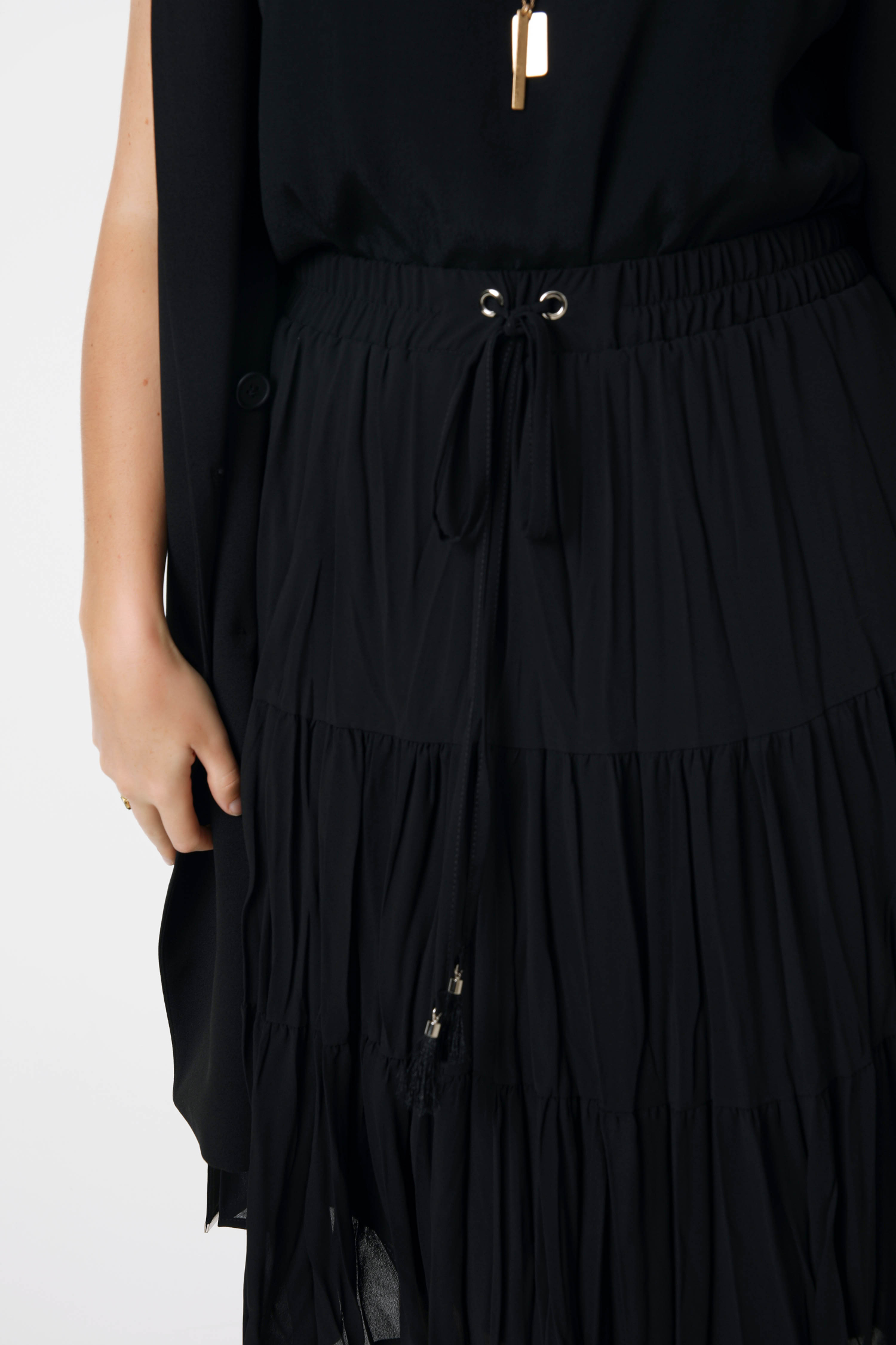 Plain voile pleated skirt with ruffles