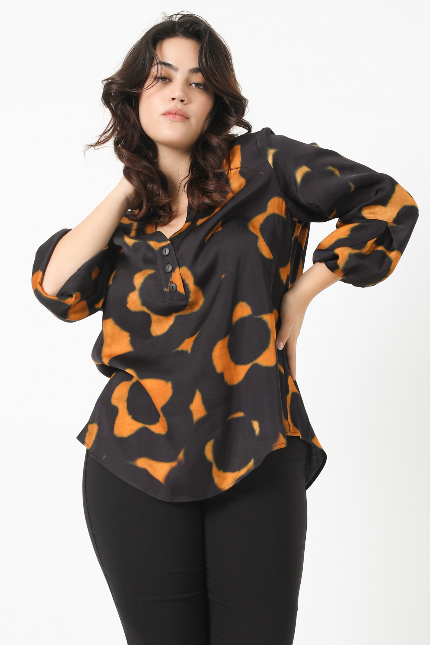 Printed satin blouse in eco-responsible fabric