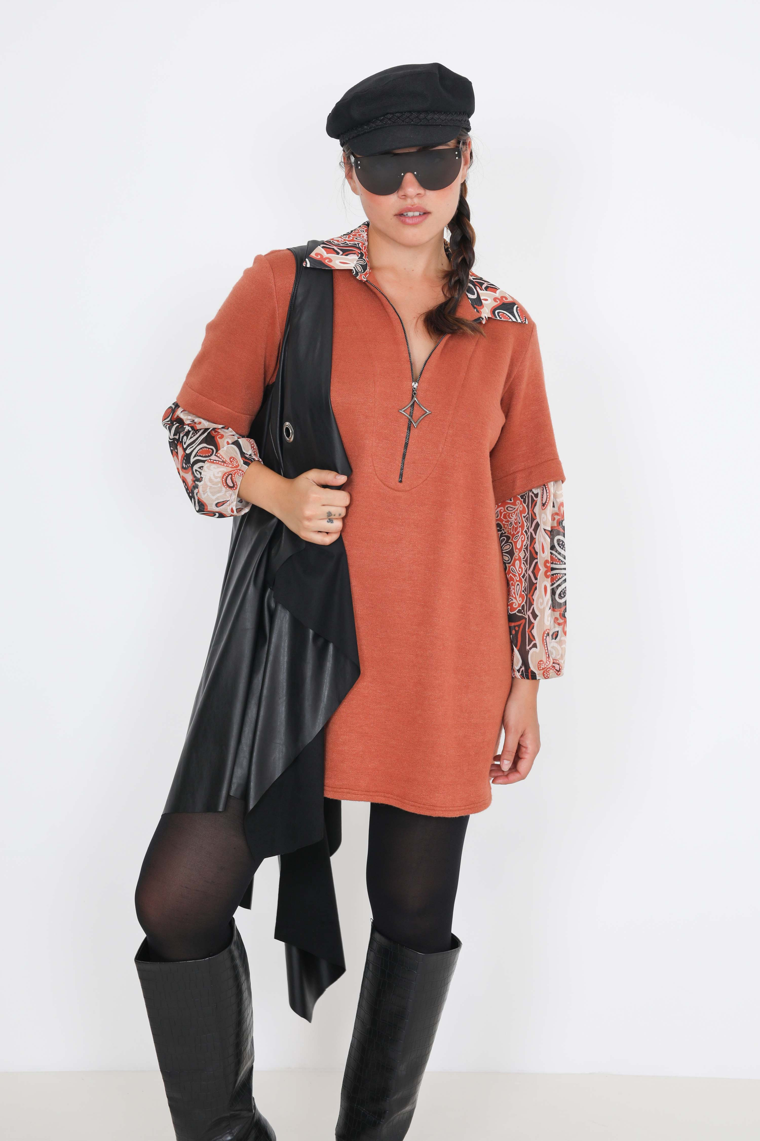 Tunic in plain knit and printed voile