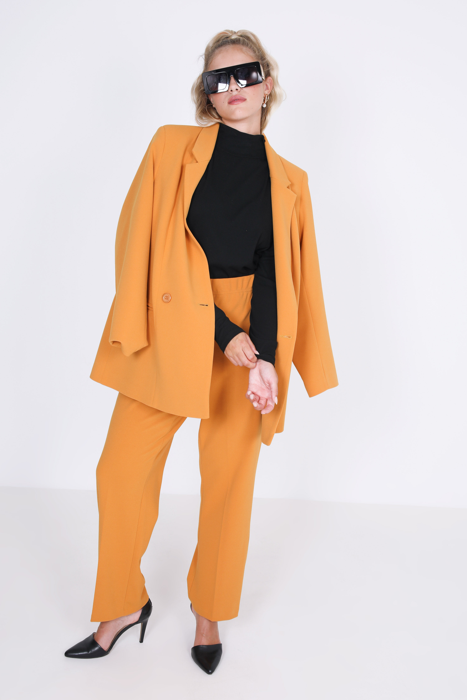 Pantalon tailleur droit uni