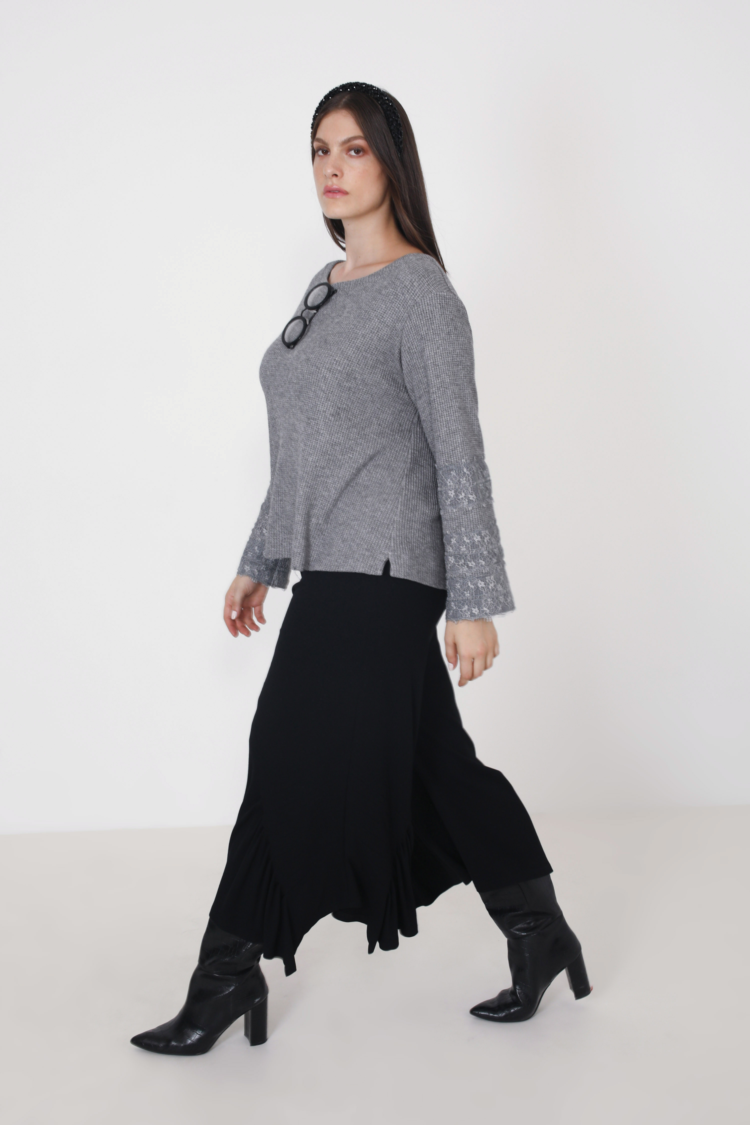 Pull maille chinée avec dentelle