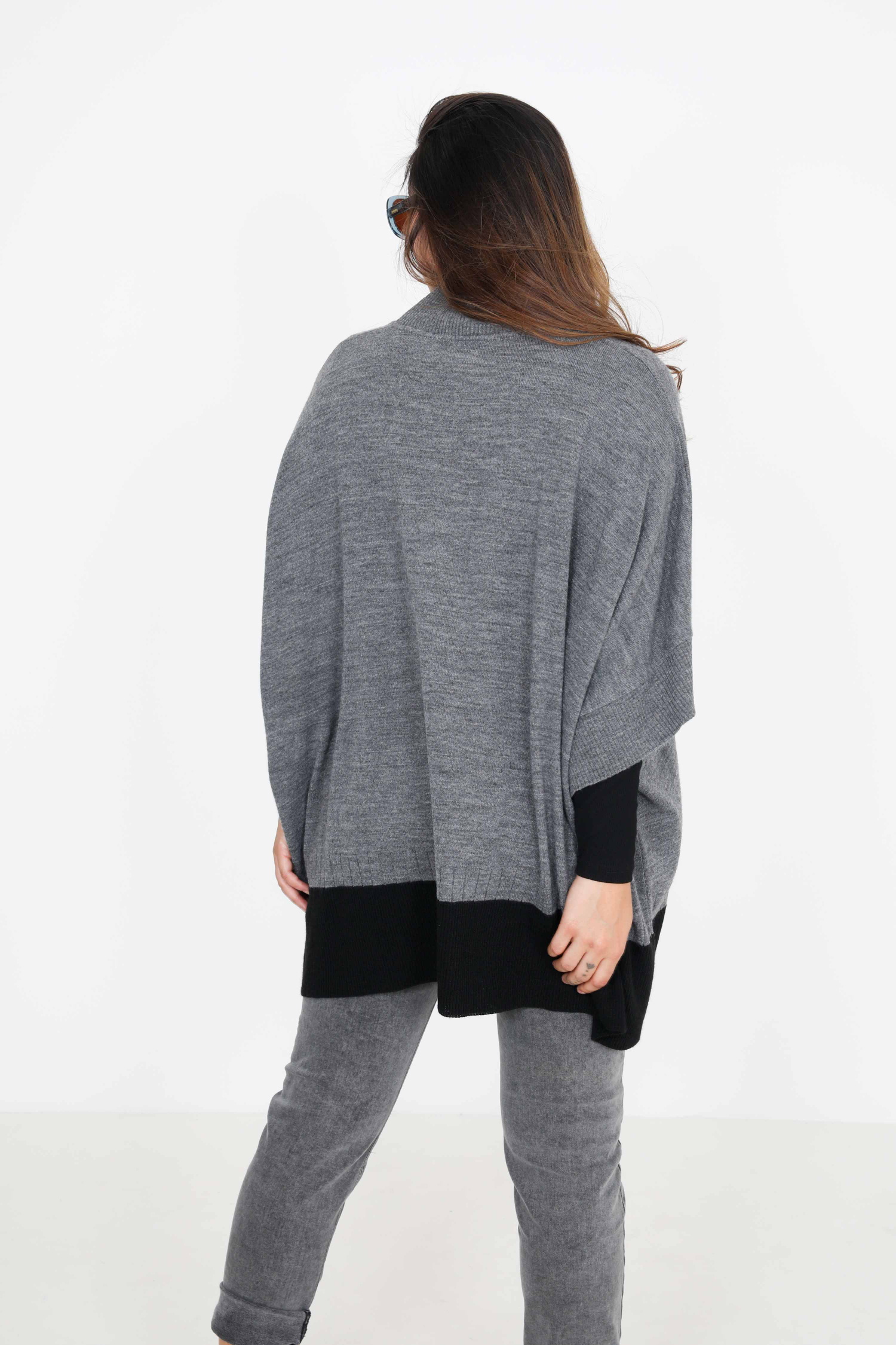 Oversized two-tone knit sweater