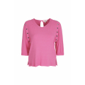 Plain ribbed sweater with eyelet