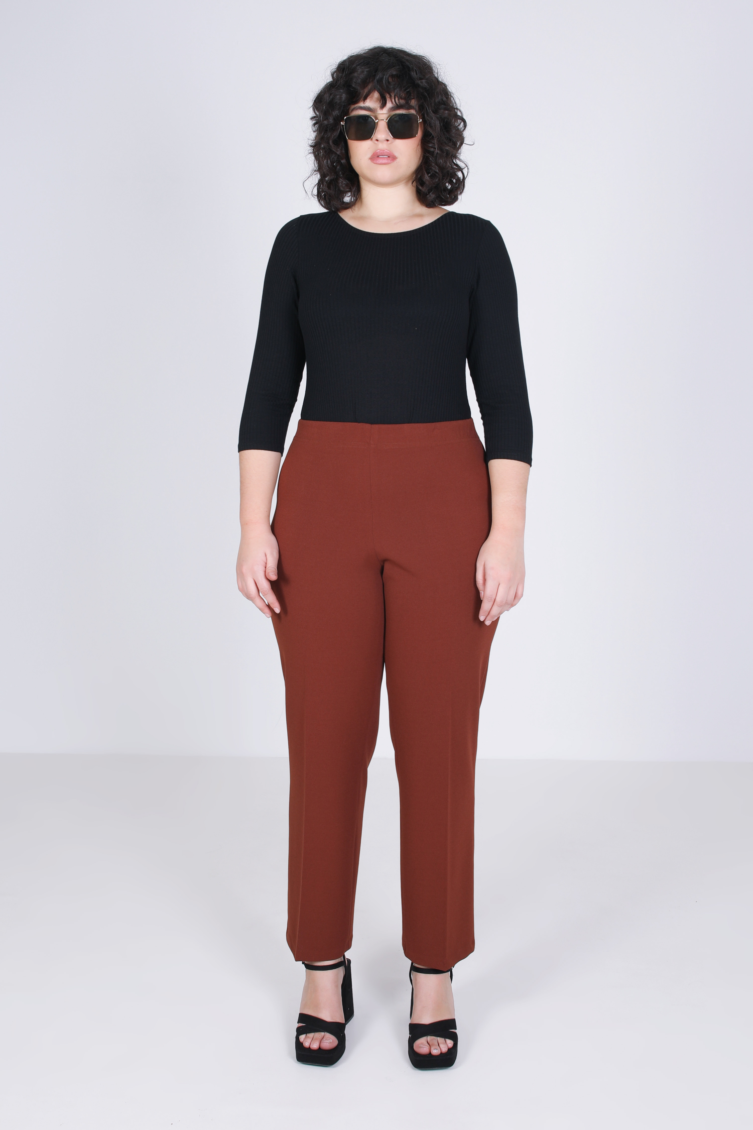 Pantalon droit uni