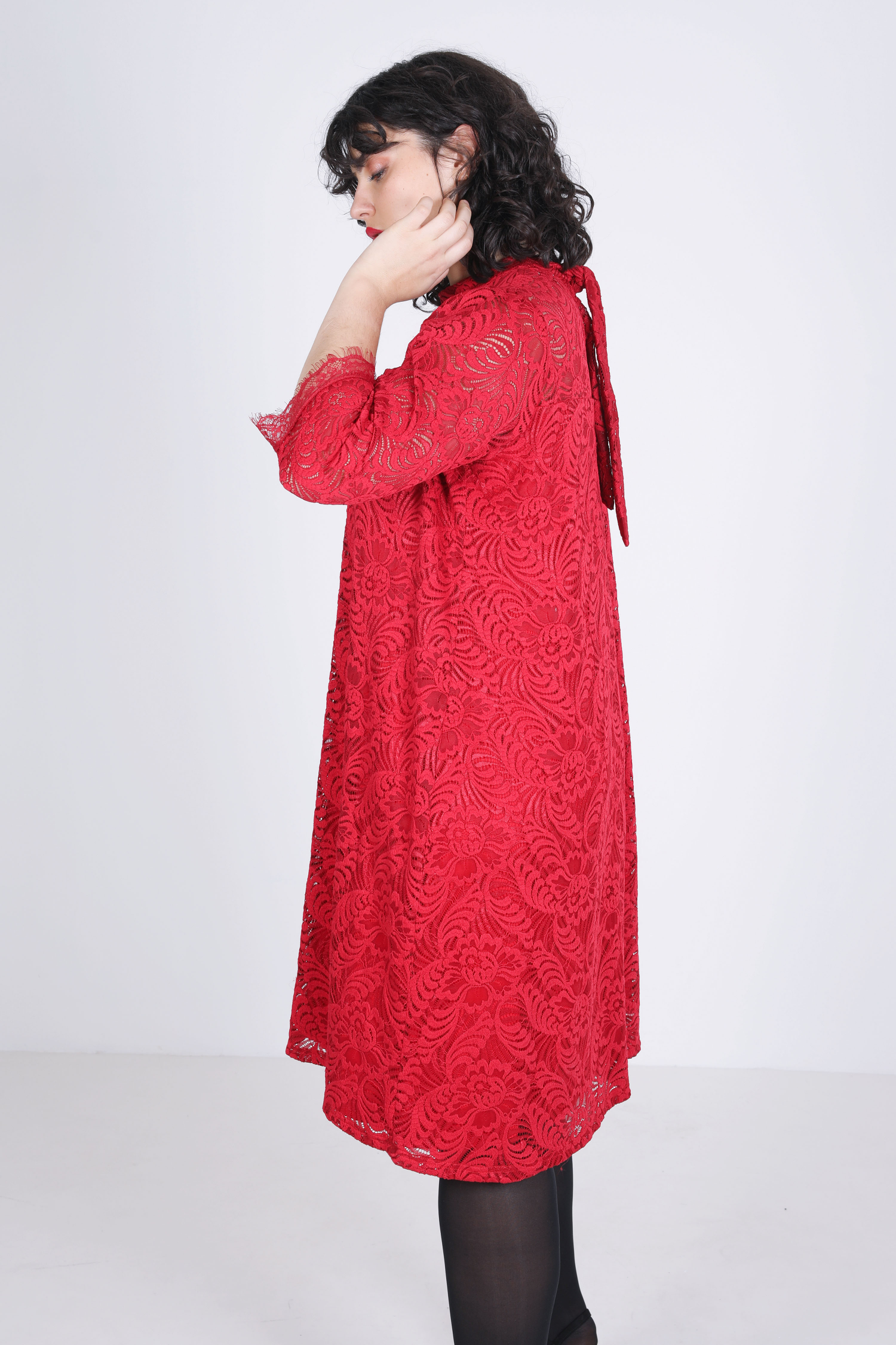 Robe midi droite en dentelle 