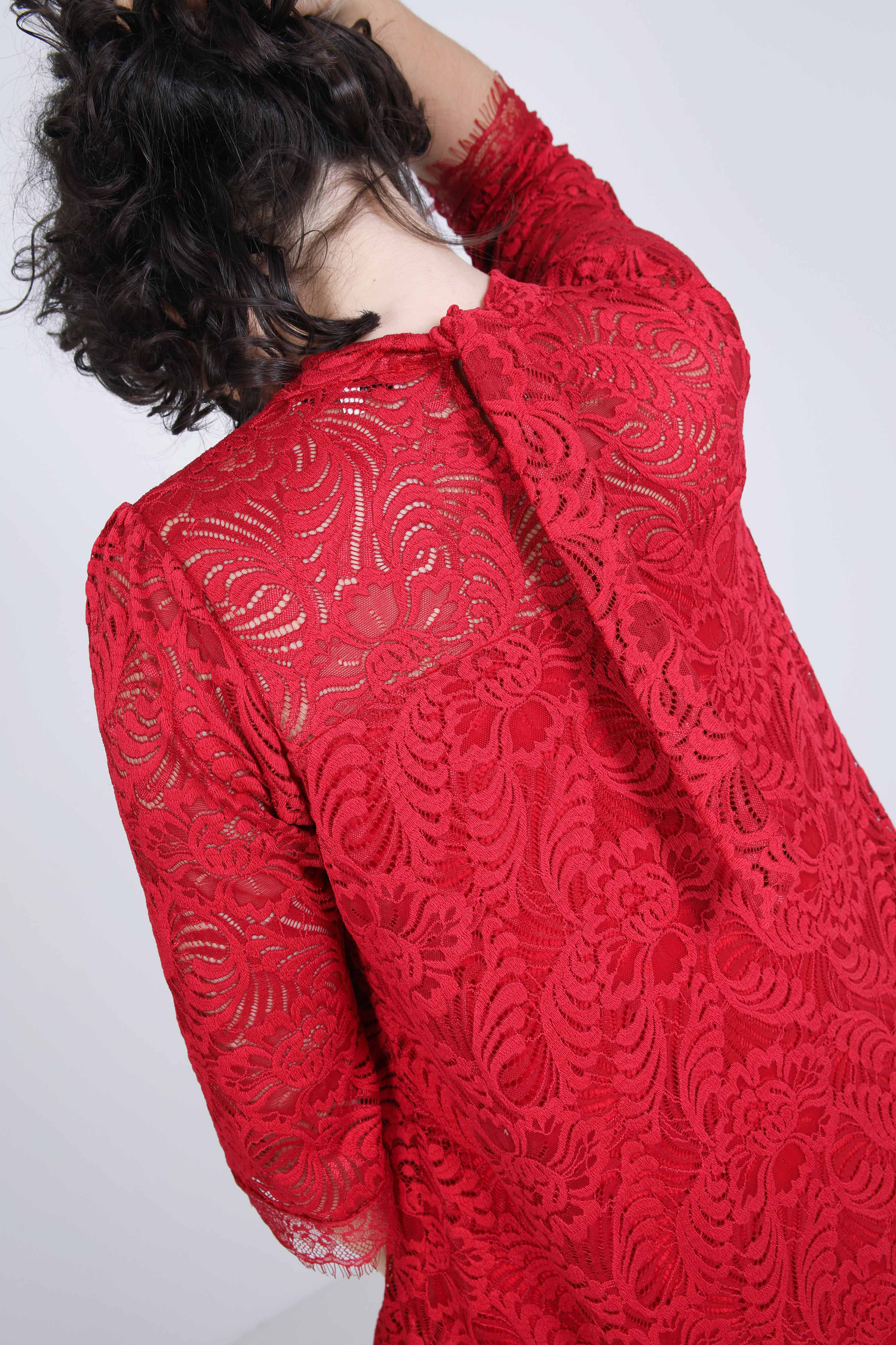 Robe midi droite en dentelle 