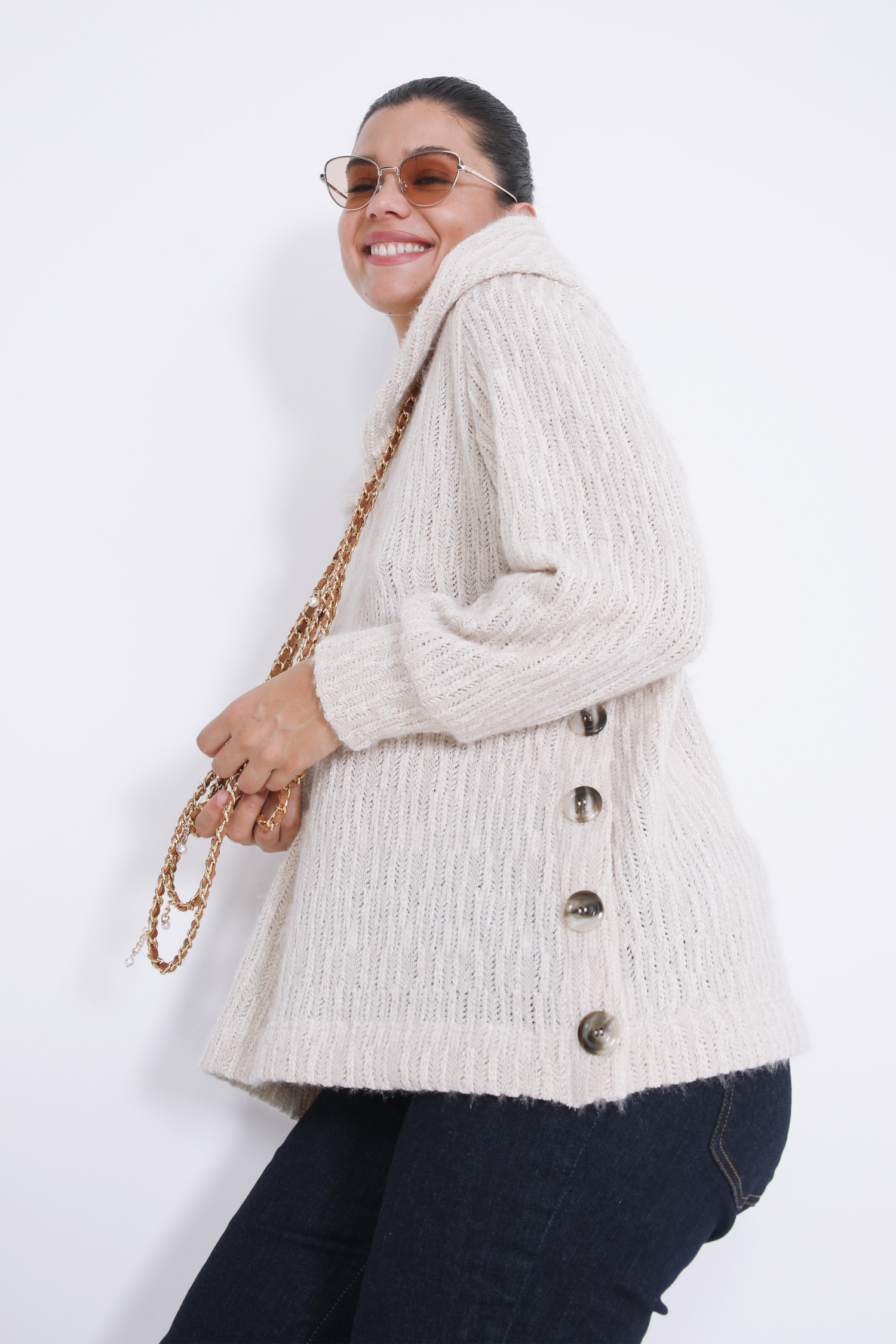 Plain knit sweater with hood