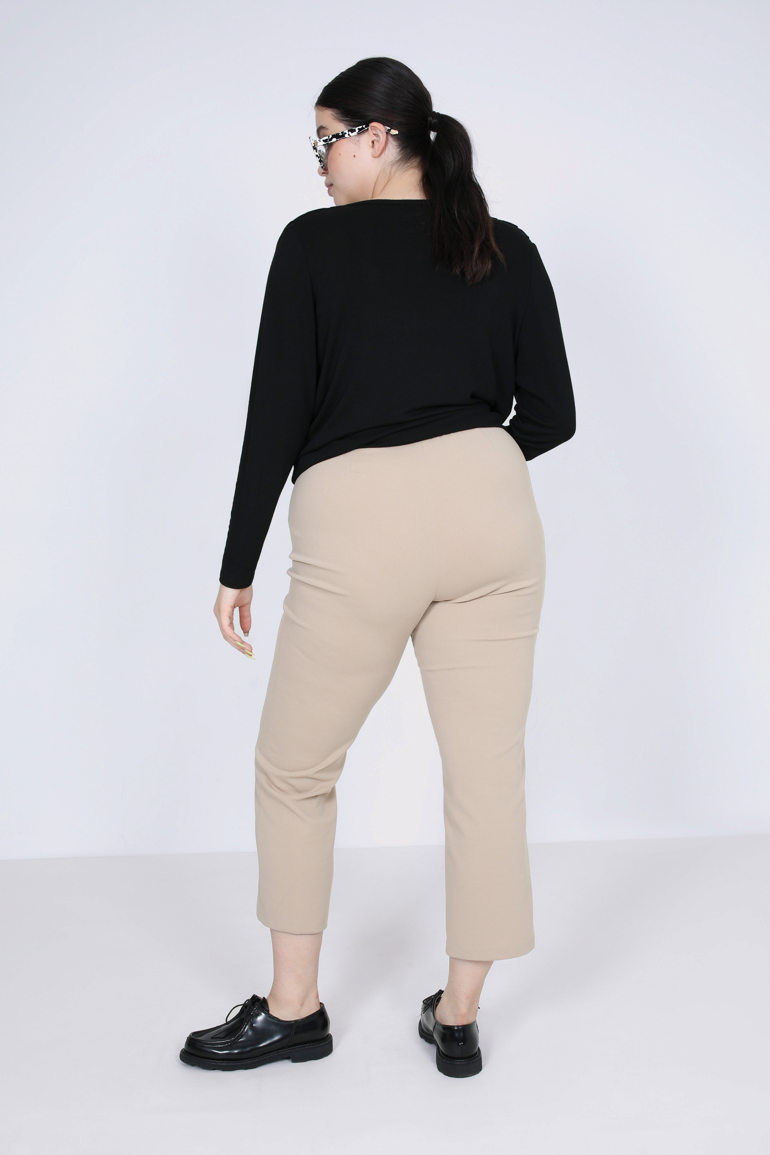 Pantalon tailleur droit uni