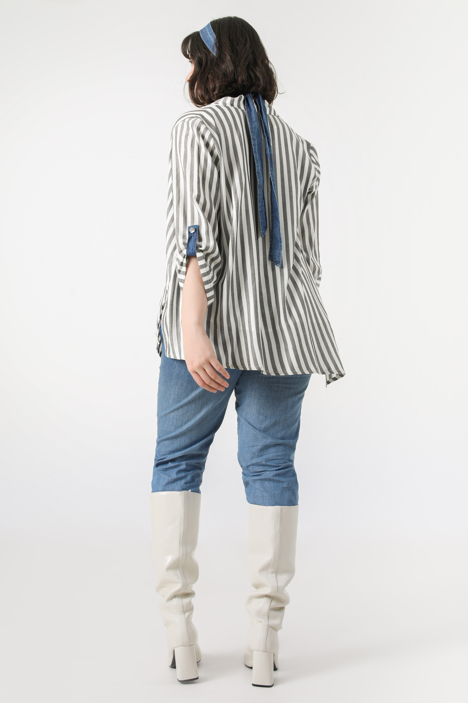 Chemise avec jeu de rayures