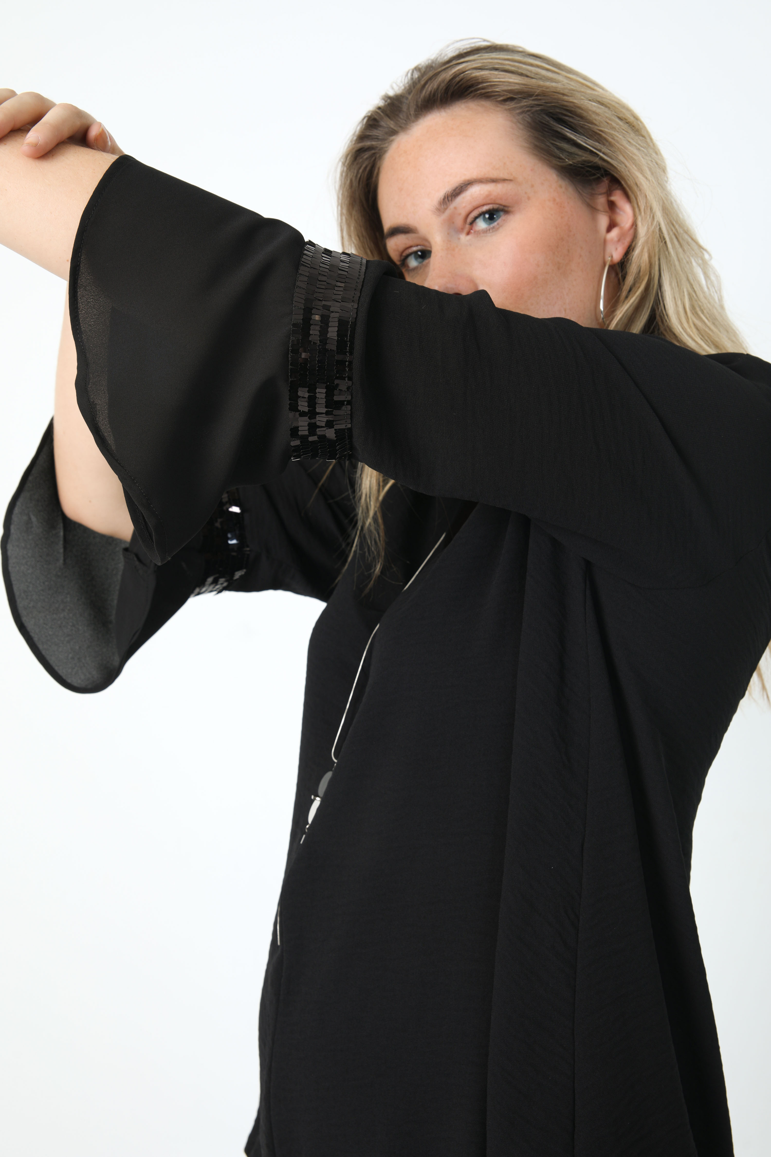 Blouse en crêpe et voile uni