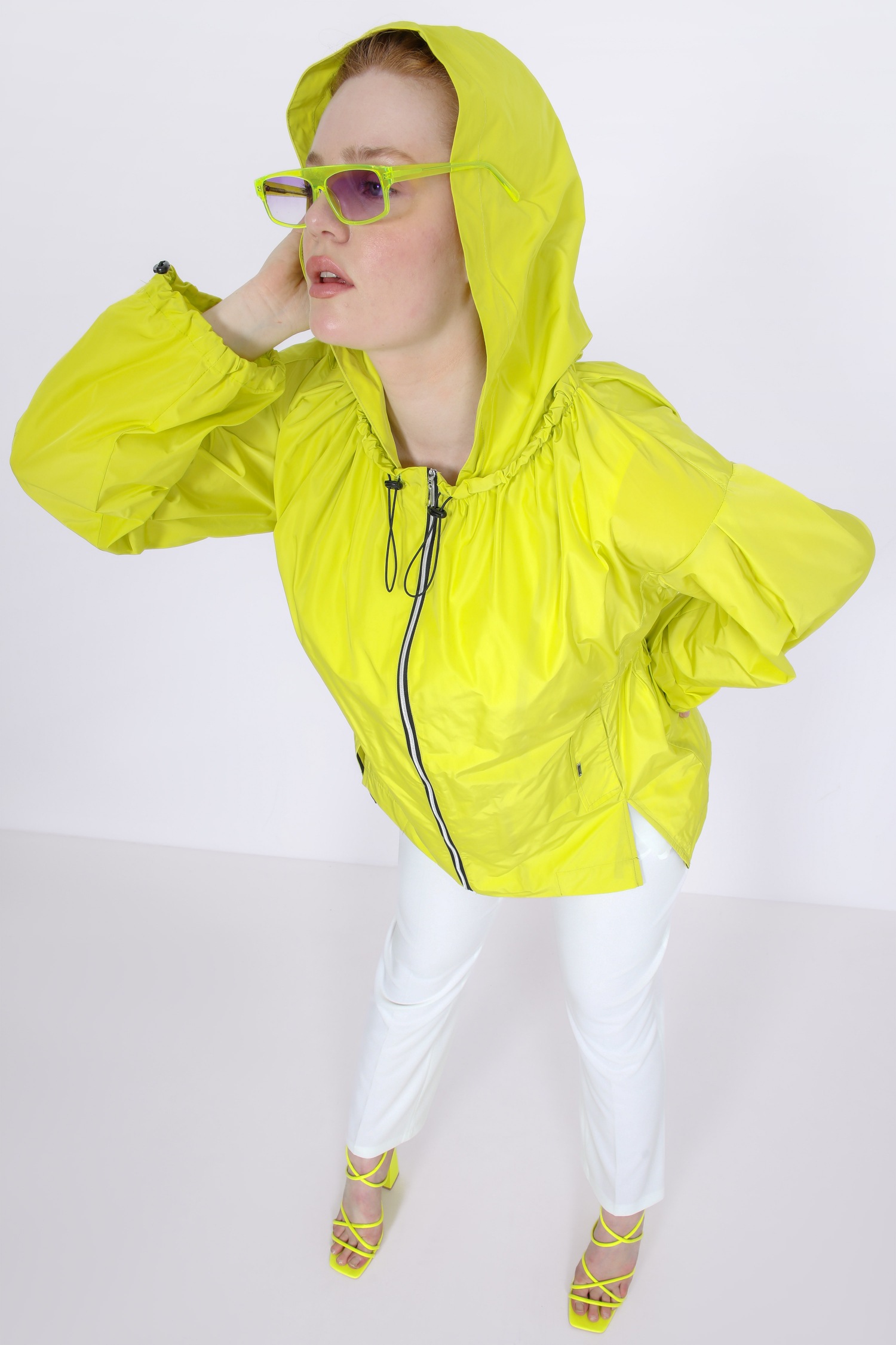 Plain windproof jacket with hood