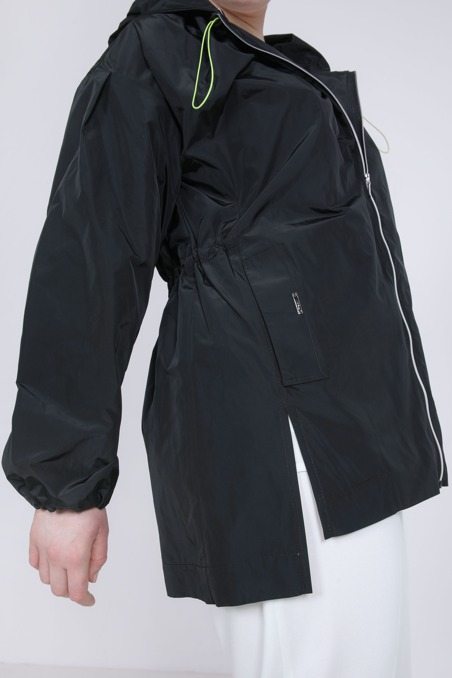 veste unie style coupe-vent avec capuche 
