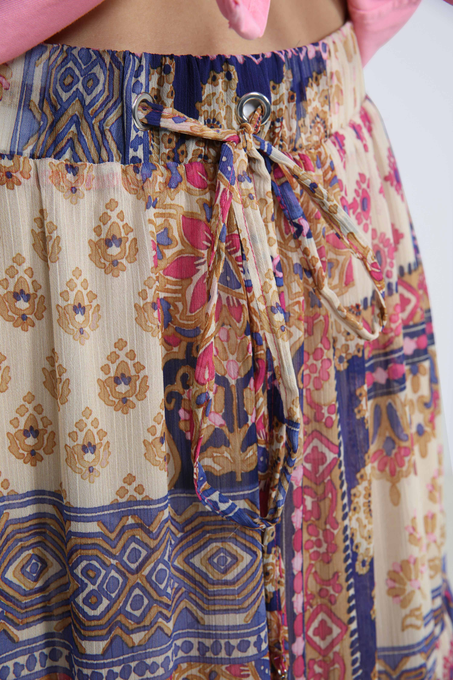 Bohemian style skirt in printed voile