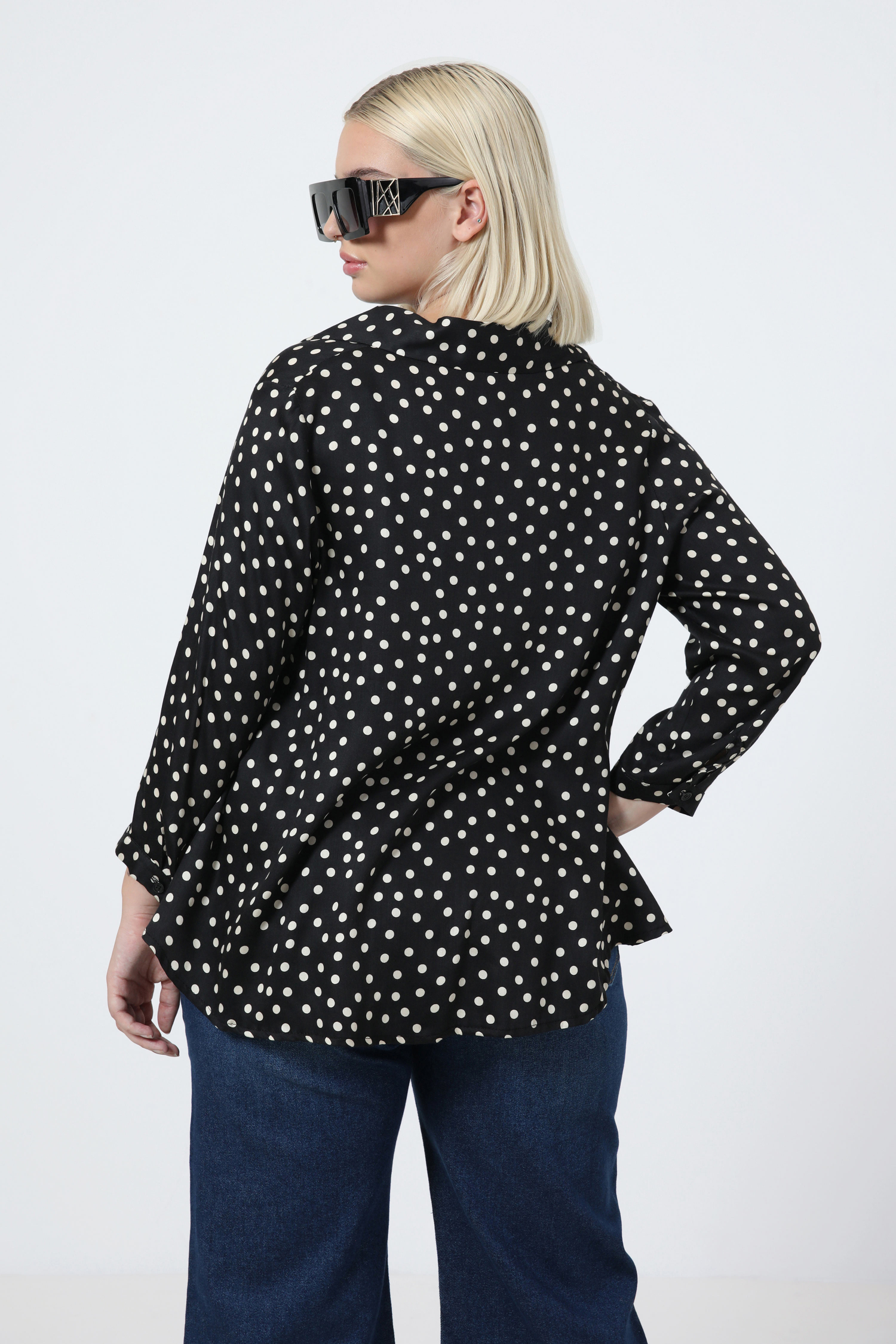 Chemise imprimé effet satiné de forme trapéze