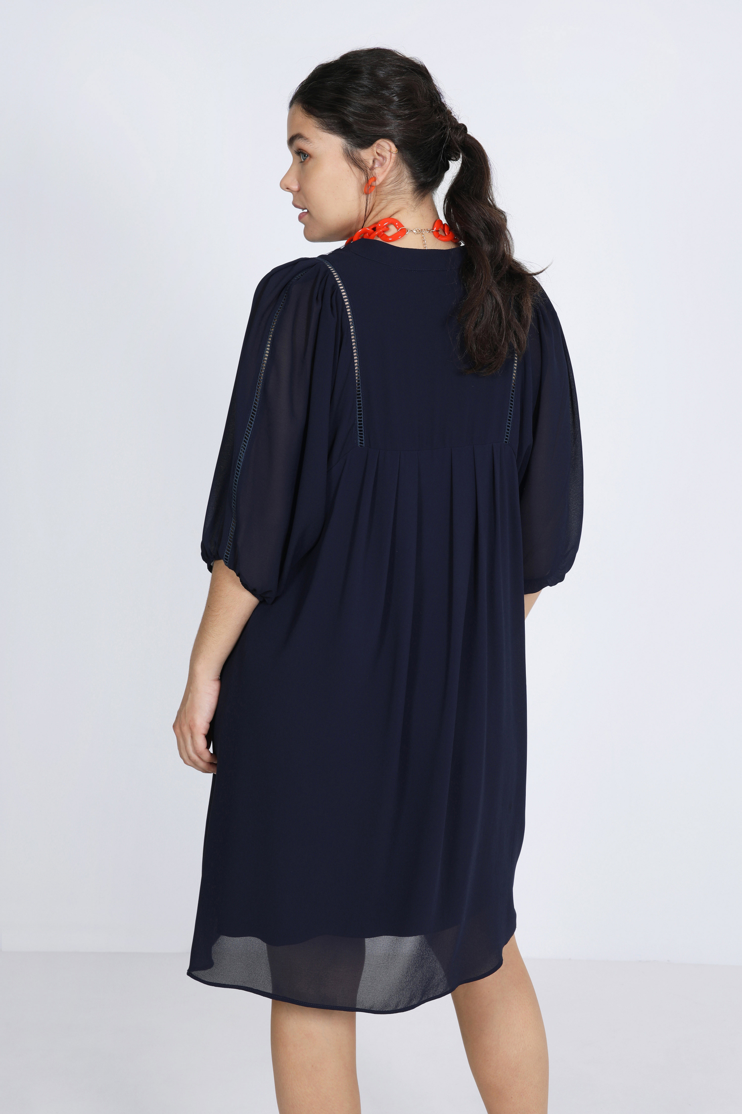 Robe doublée  en voile uni