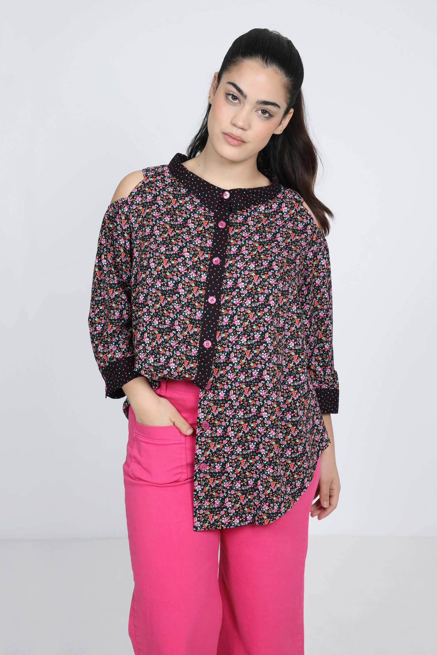 Open shoulder floral and polka dot print shirt
