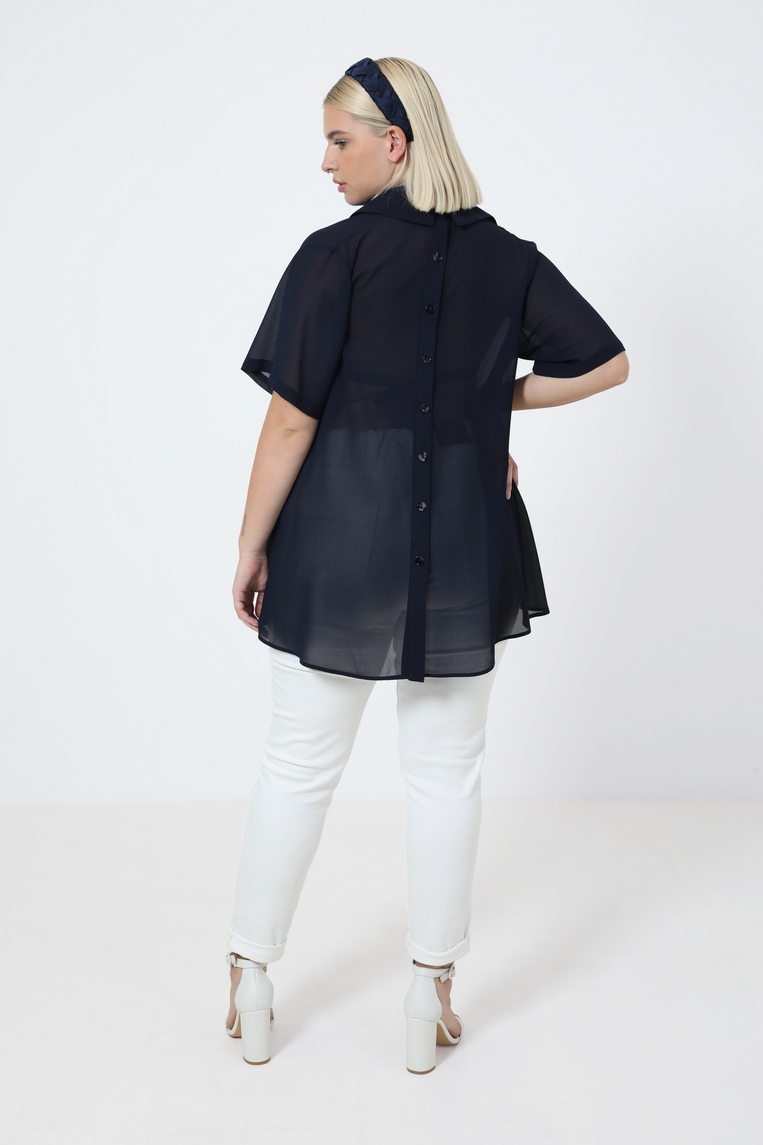 Chemise en voile uni