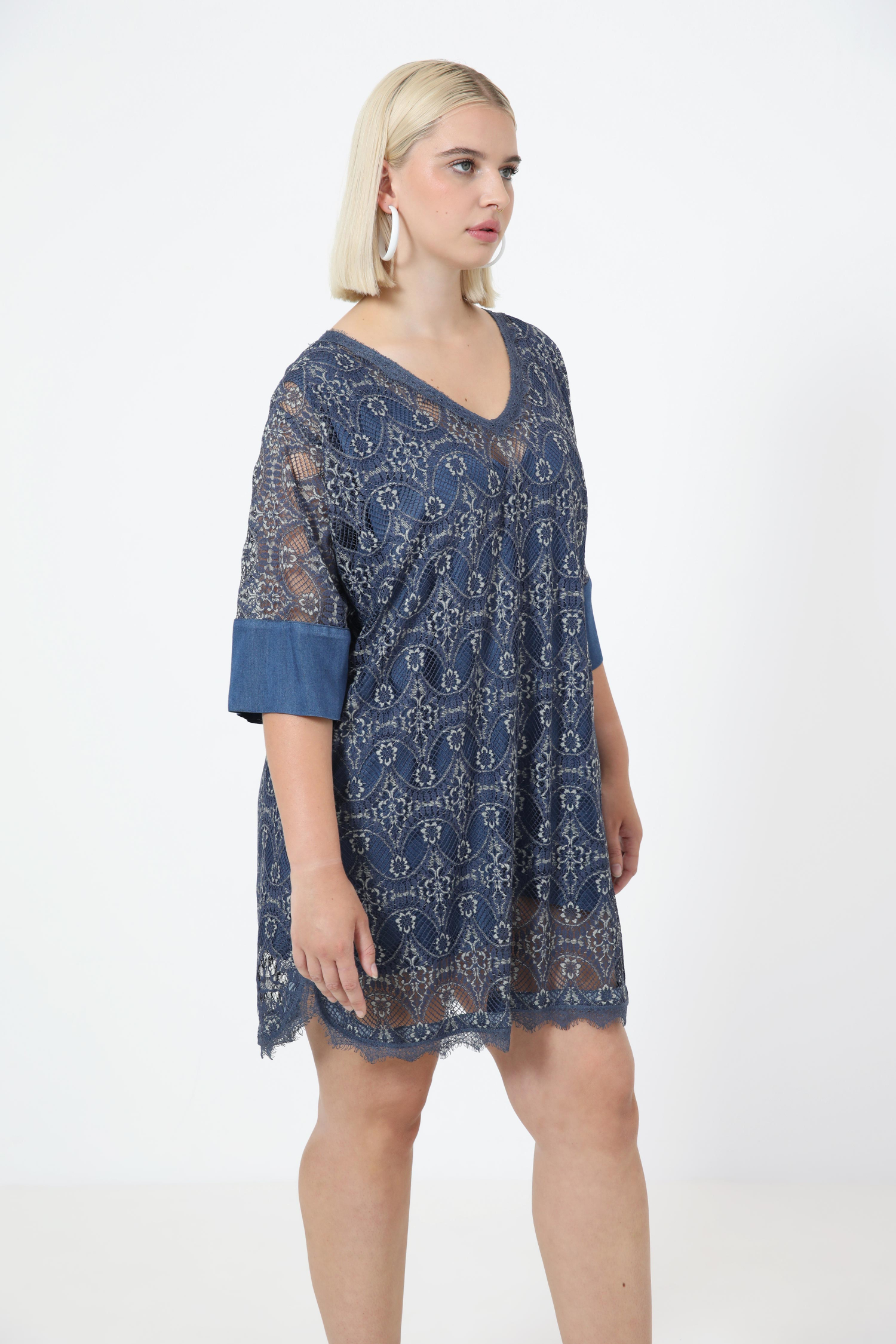 Mesh lace tunic with tank top