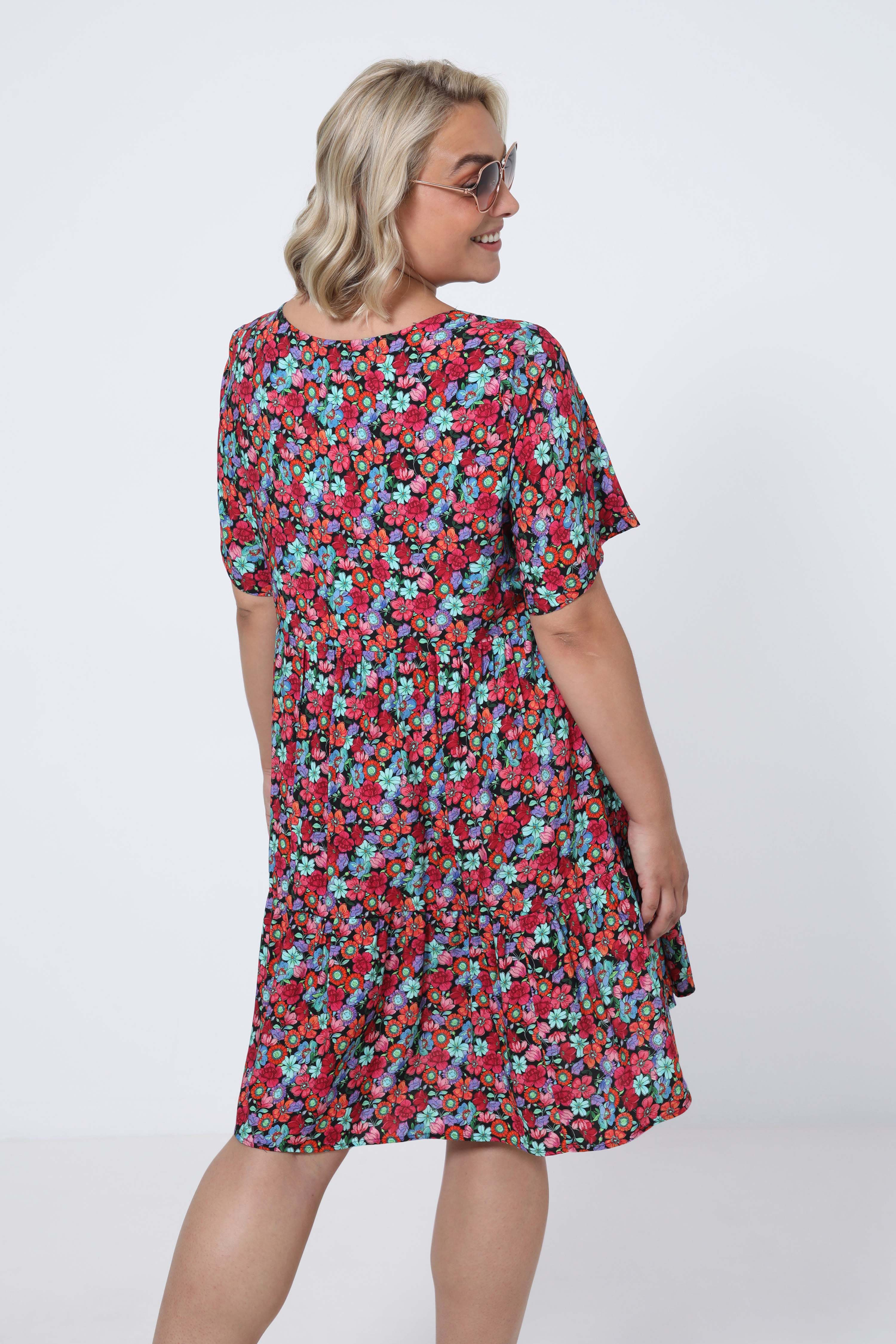 Mid-length dress in printed fibranne
