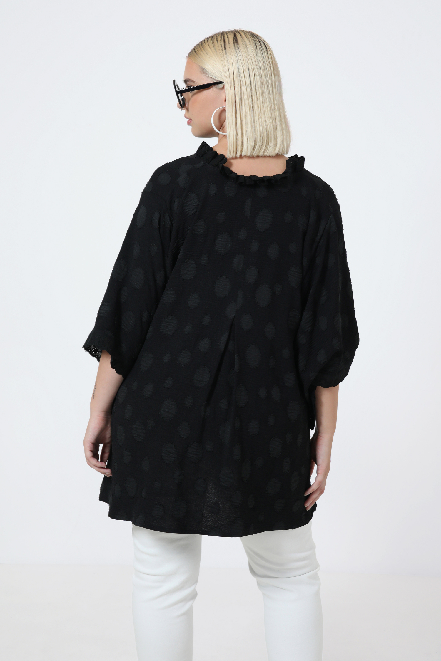 Plain T-shaped blouse
