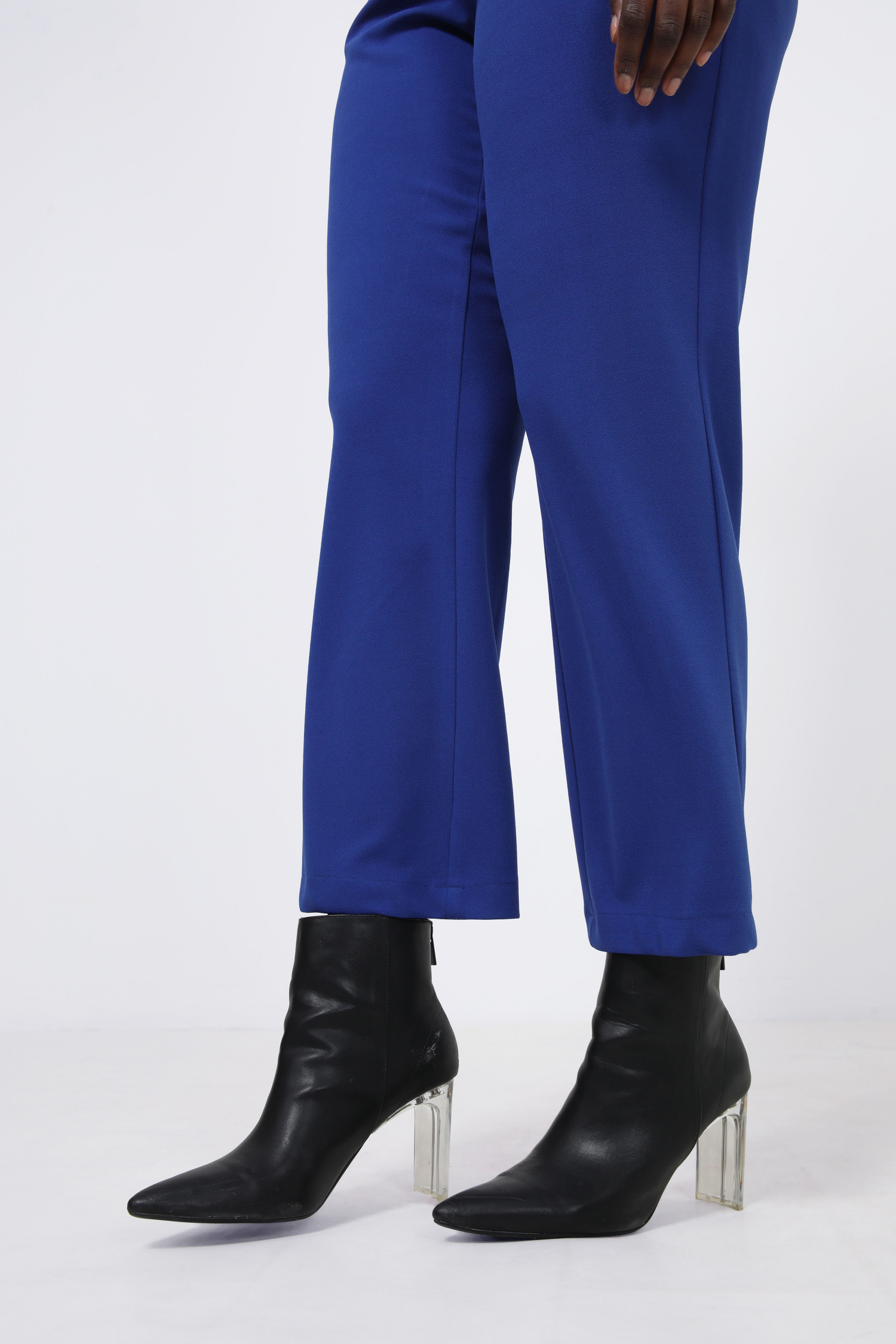 Pantalon tailleur droit uni