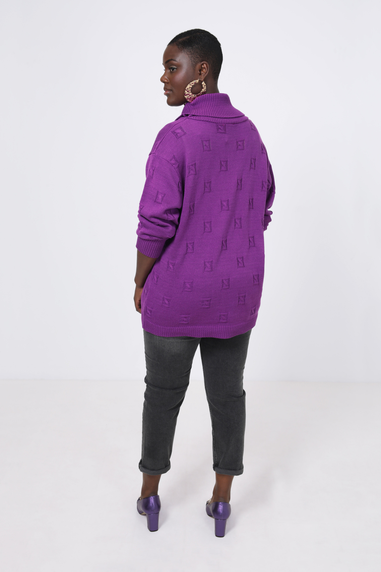 Cowl neck knit sweater with embossed cable