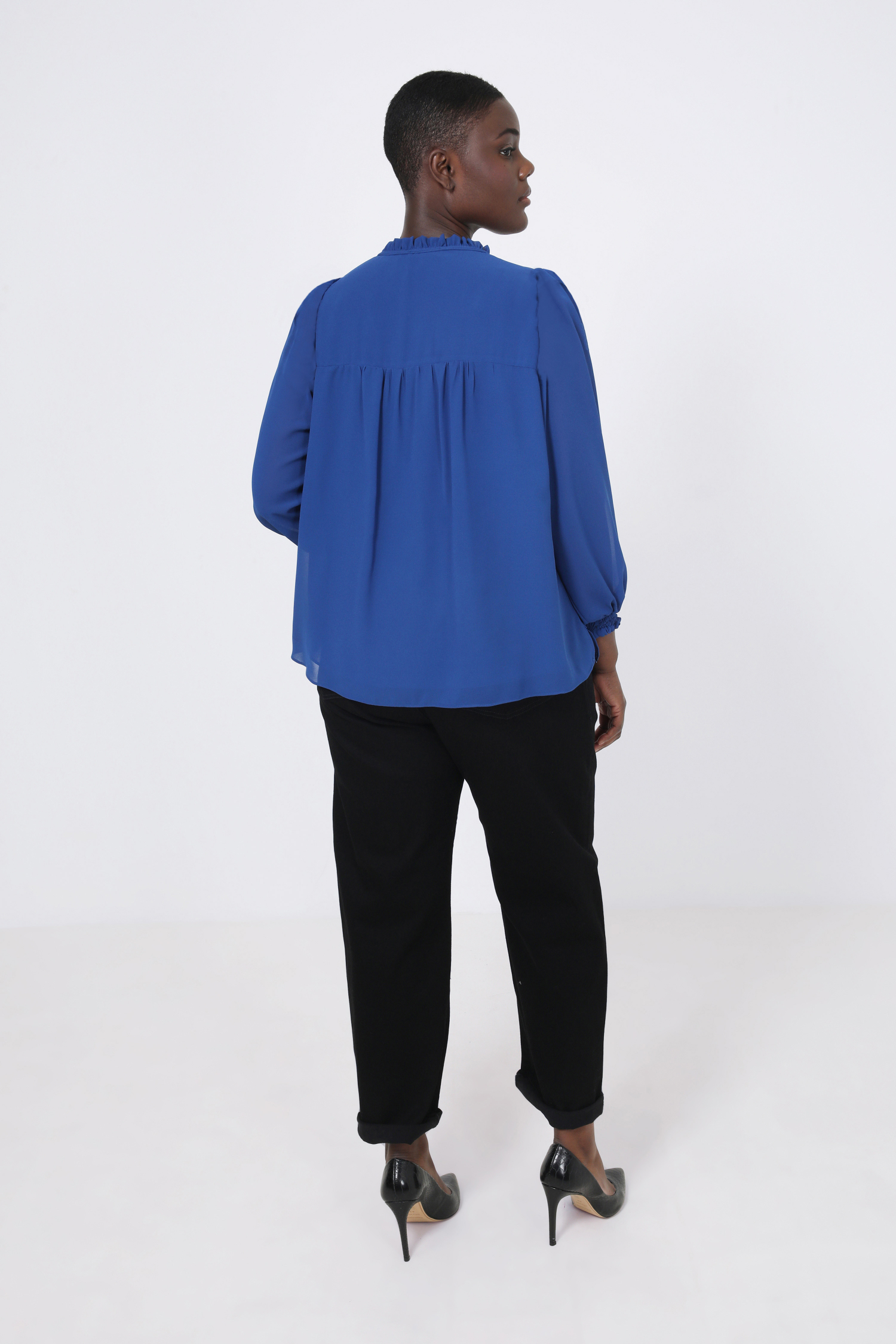 Plain voile blouse with pleats on the shoulder