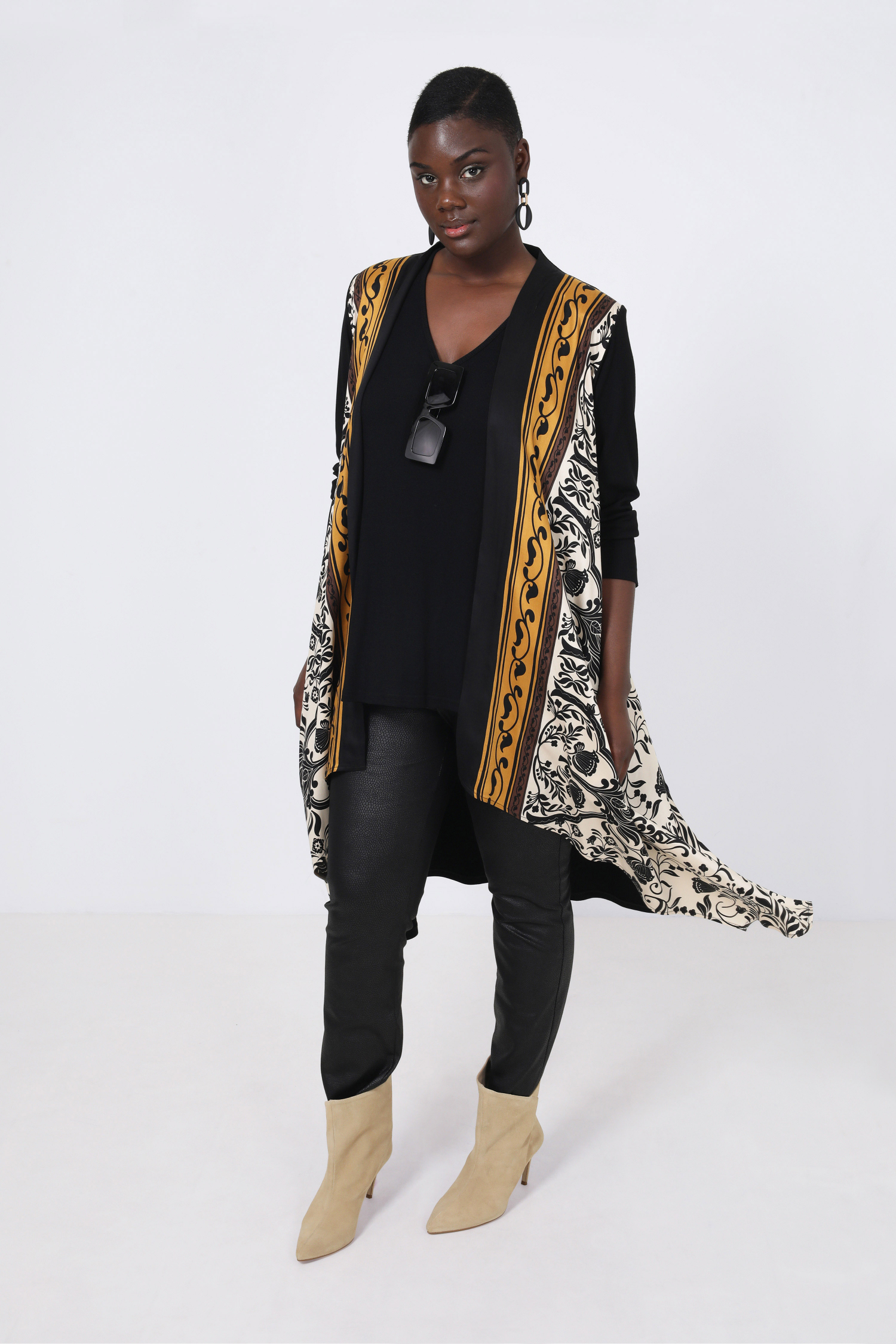 long cardigan and tank top set in two materials
