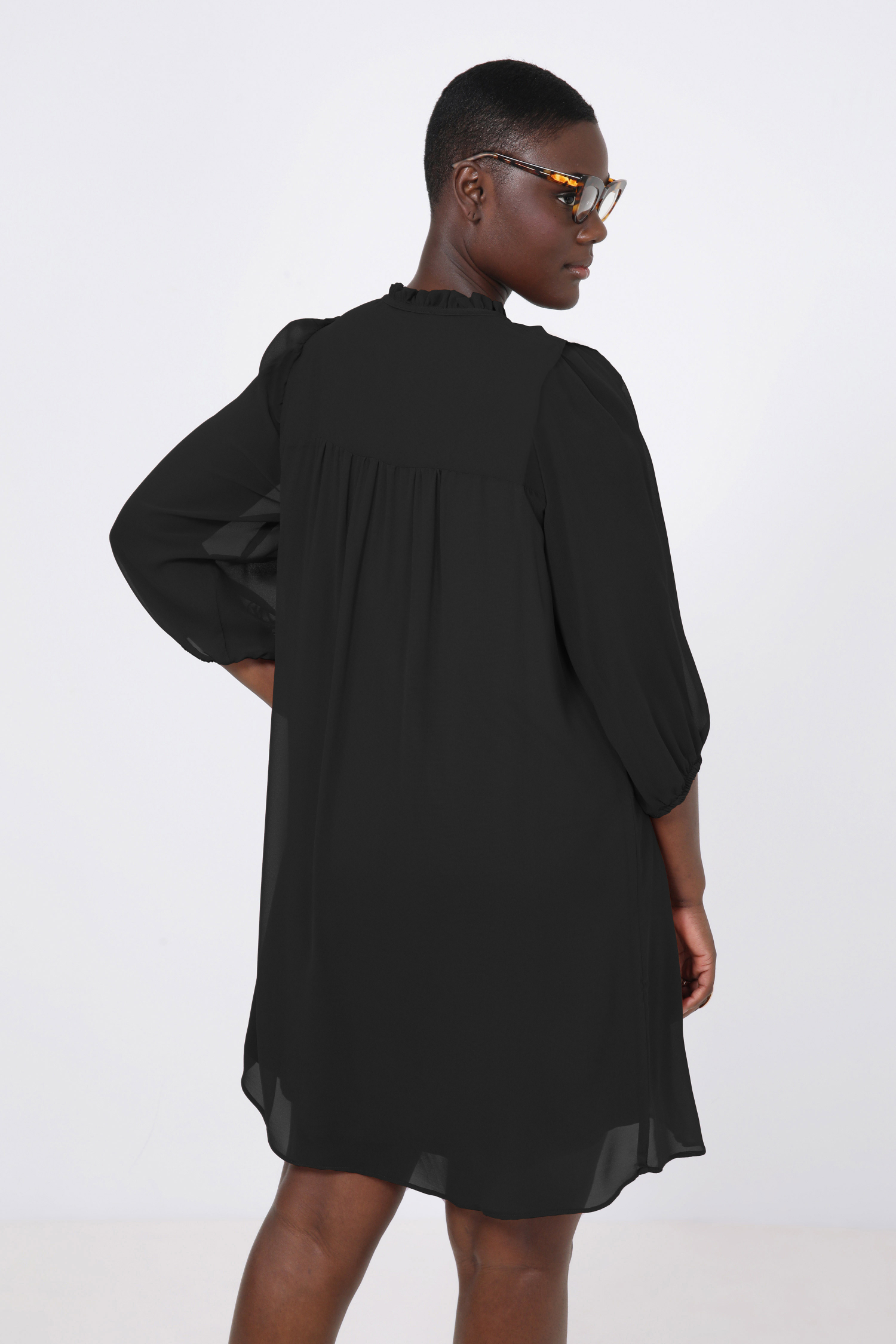 Robe midi en voile uni