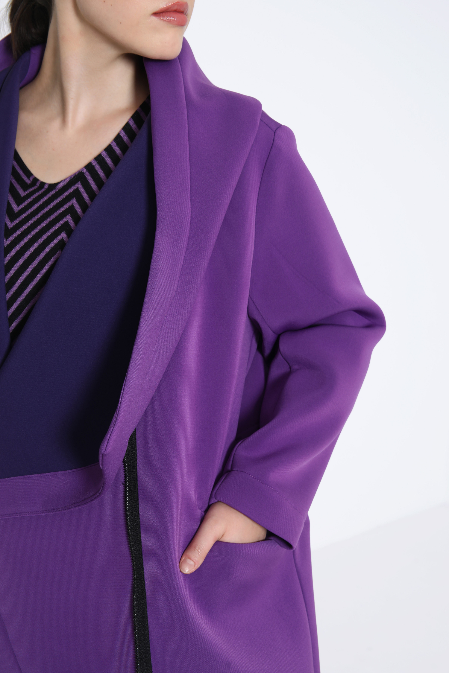 Manteau 7/8 avec un capuche