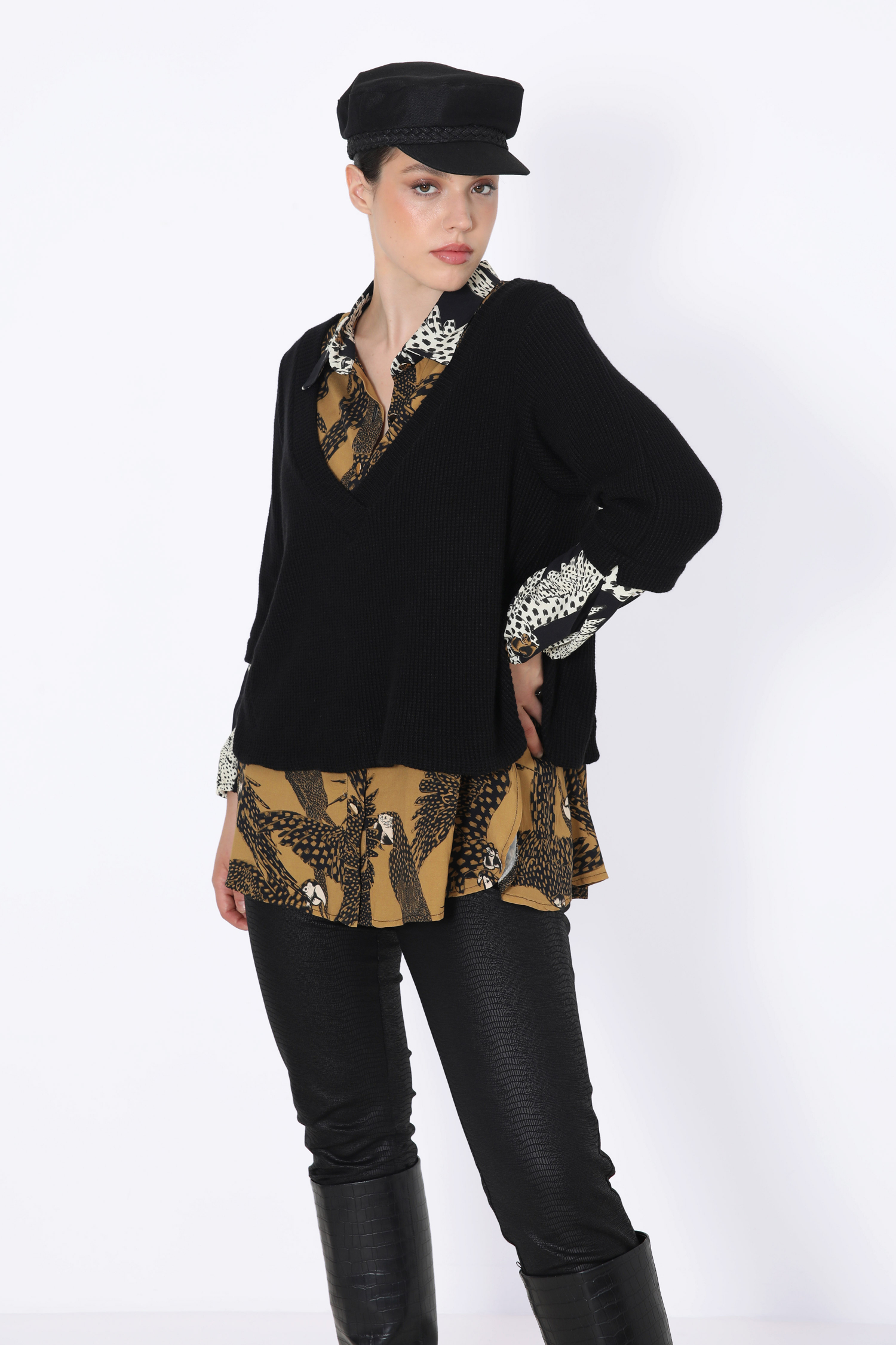 Plain knit sweater with printed overlay effect