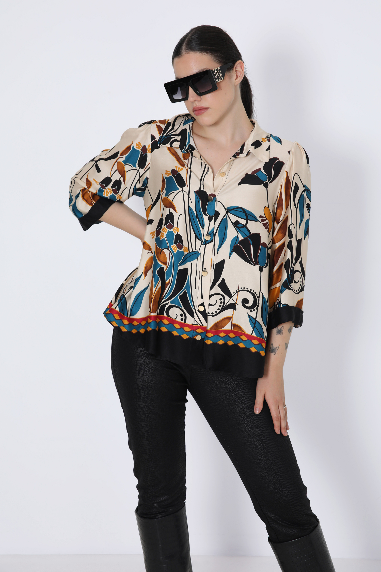 Chemise en imprimé avec une base