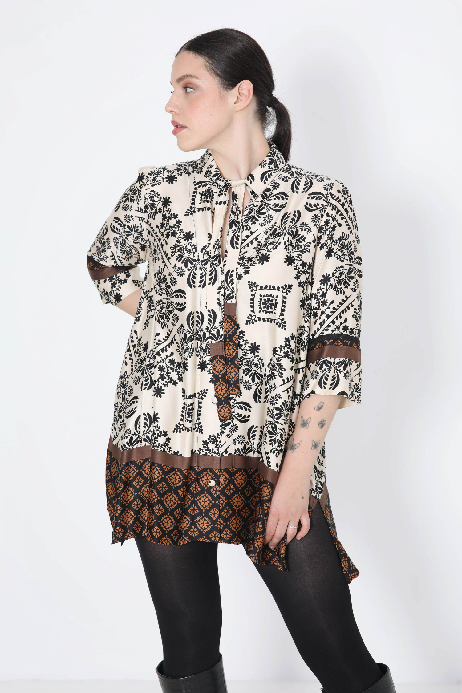 Printed shirt with satin effect base